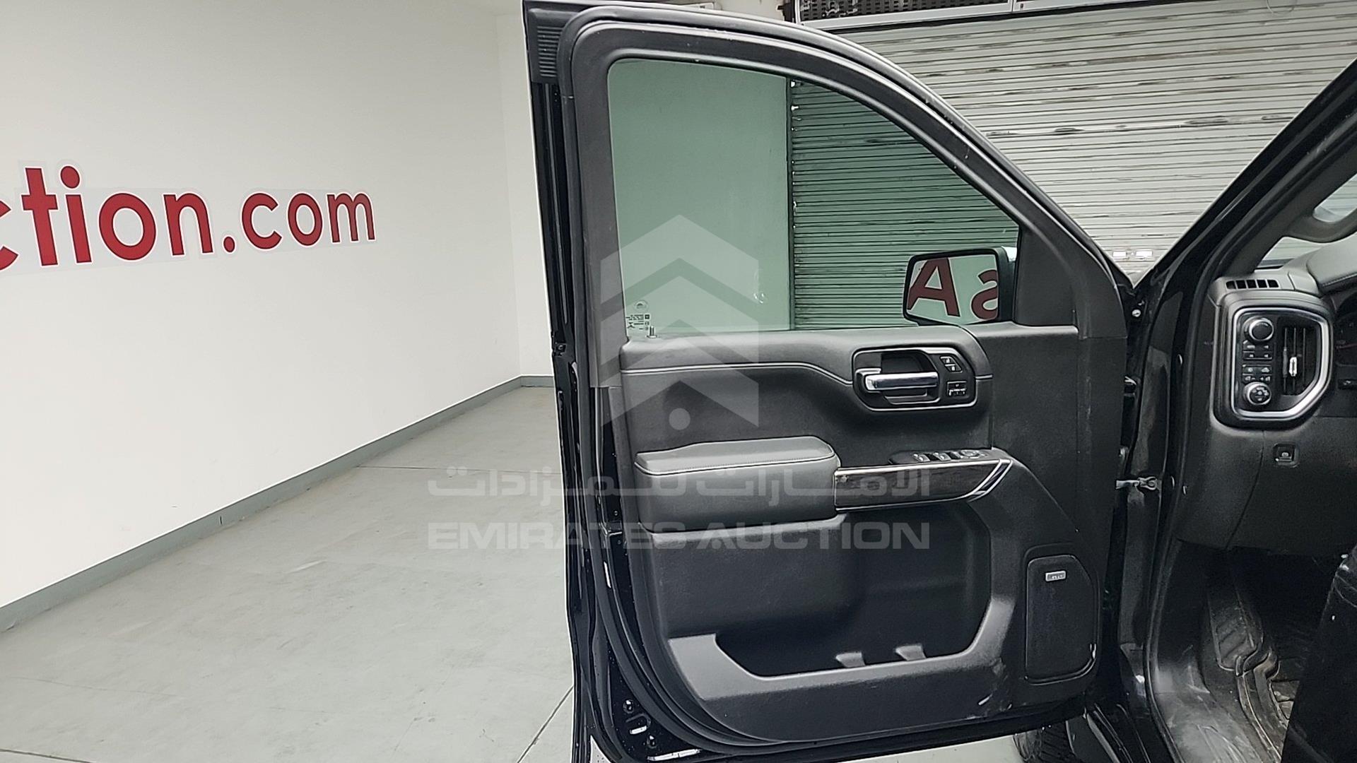 2019 CHEVROLET SILVERADO VIN: 3GCUYGED9KG132784