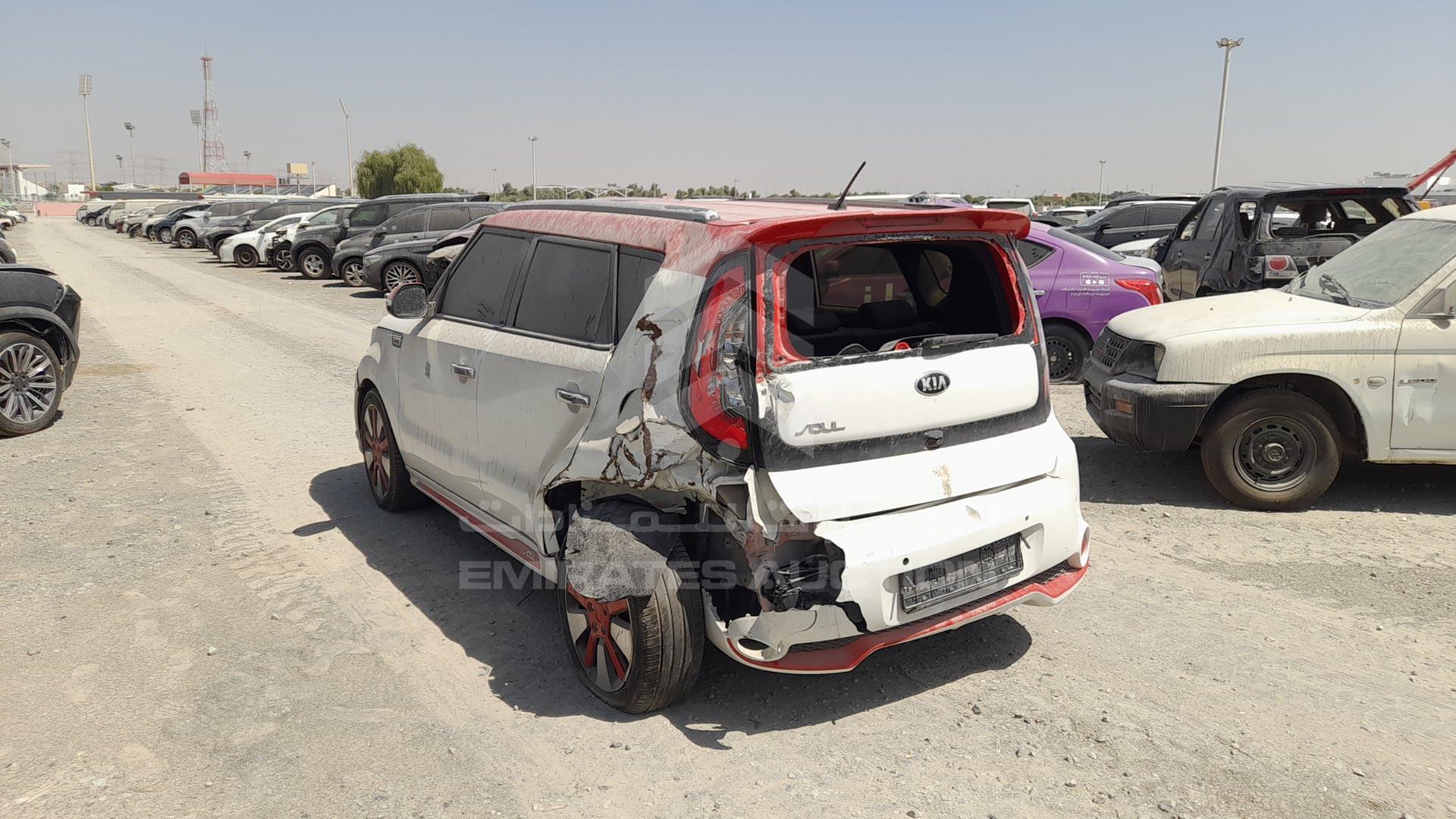 2015 KIA SOUL VIN: KNAJP8148F7174198