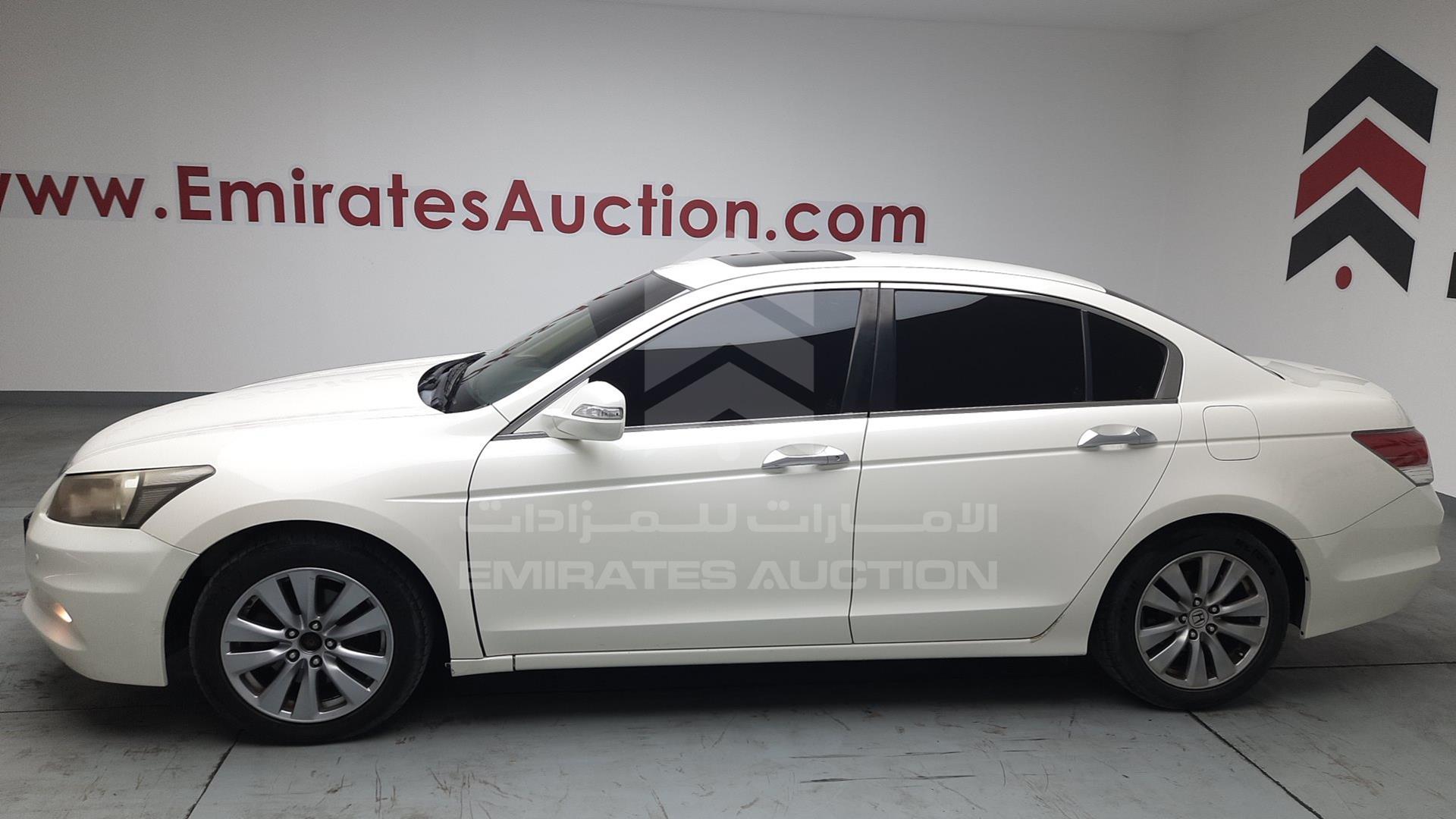 2011 HONDA ACCORD VIN: JHMCP2673BC405133
