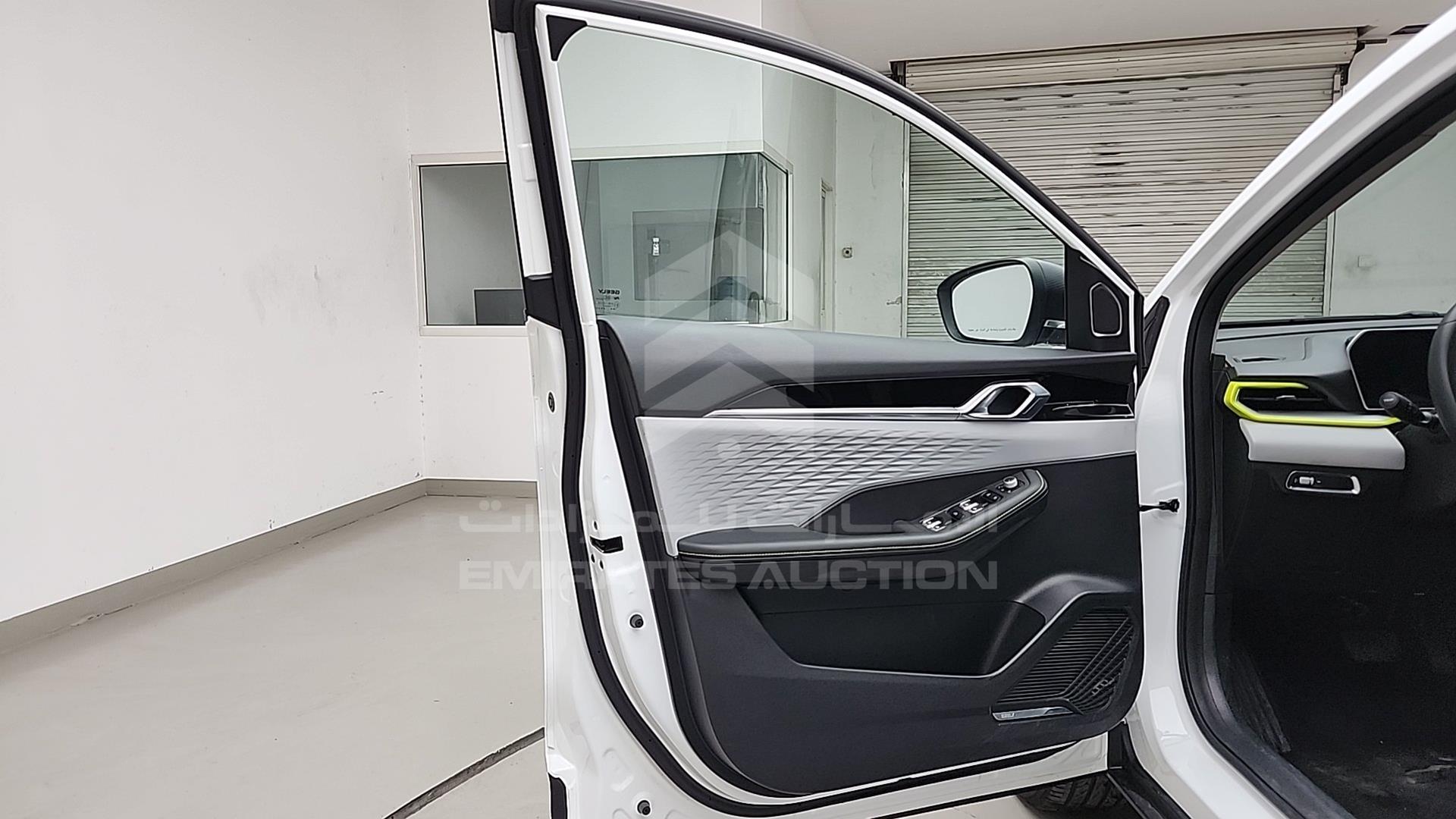 2024 GEELY COOLRAY VIN: LB3762KZ9RX506568