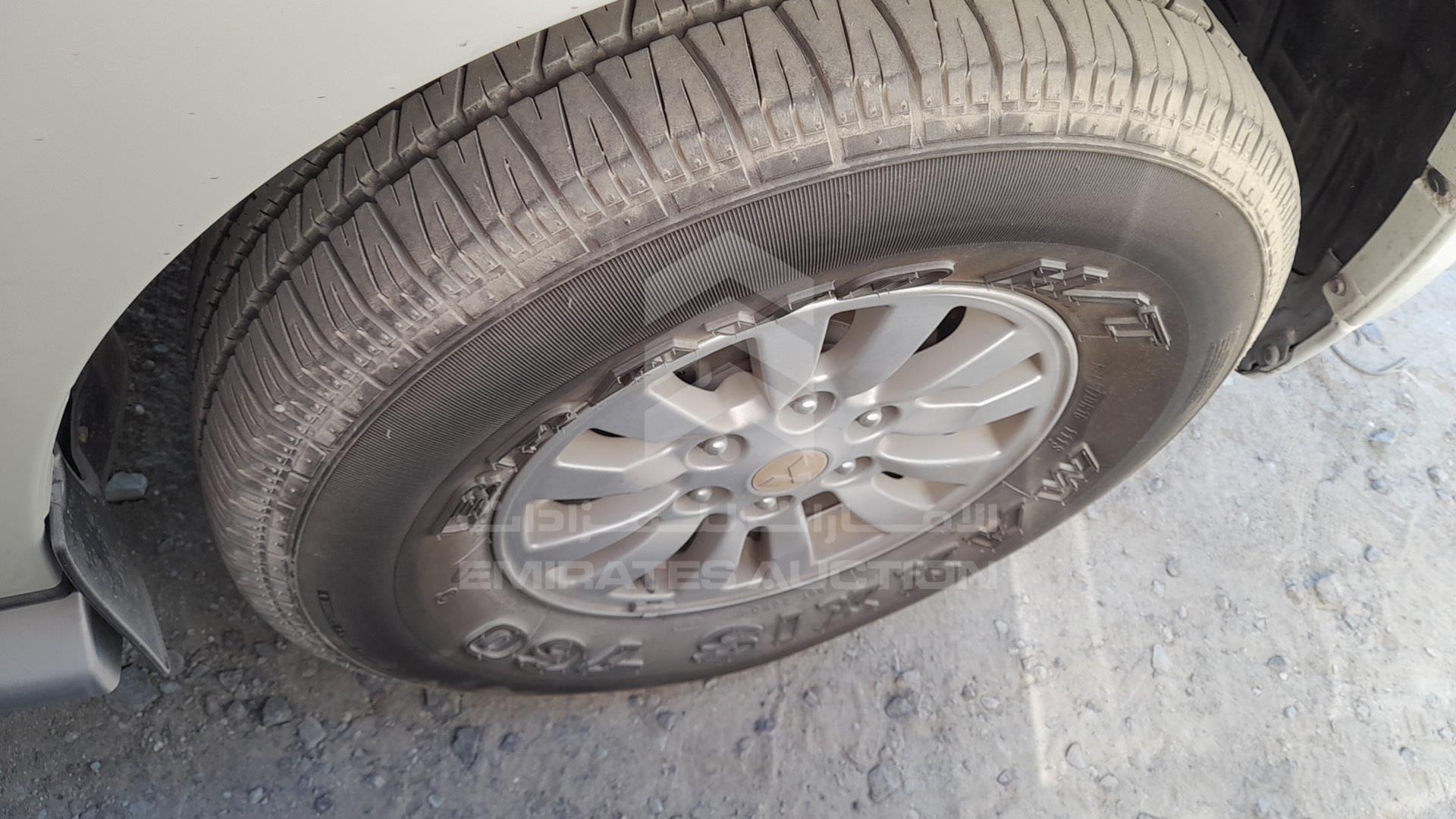 2011 MITSUBISHI PAJERO VIN: JMYLRV95WBJ703096