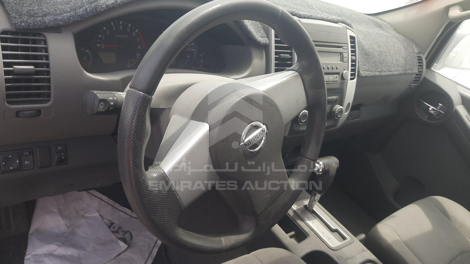2014 NISSAN XTERRA VIN: 5N1AN0N69EN800286