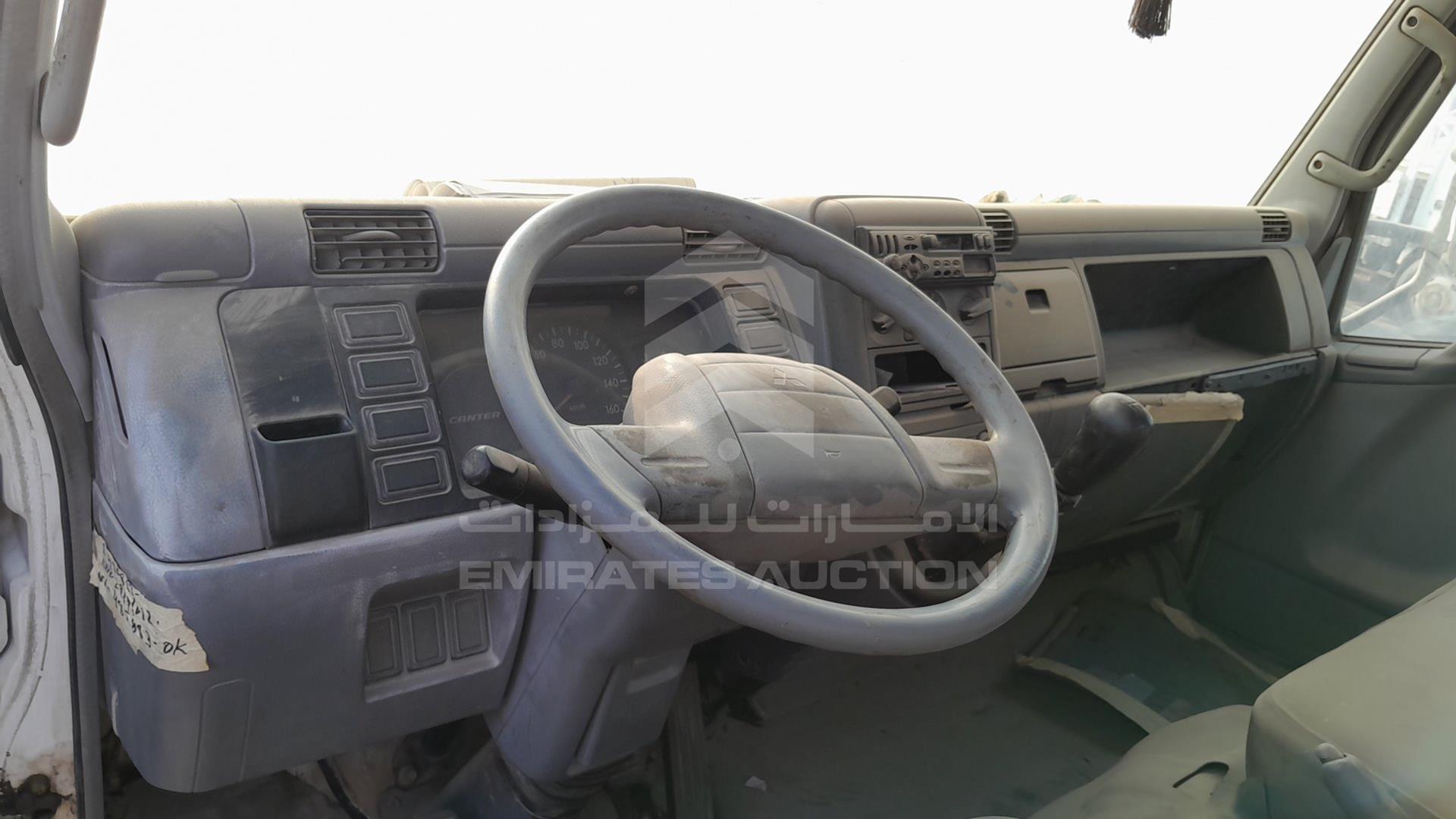 2005 MITSUBISHI CANTER VIN: JL7BCE1J15K005372