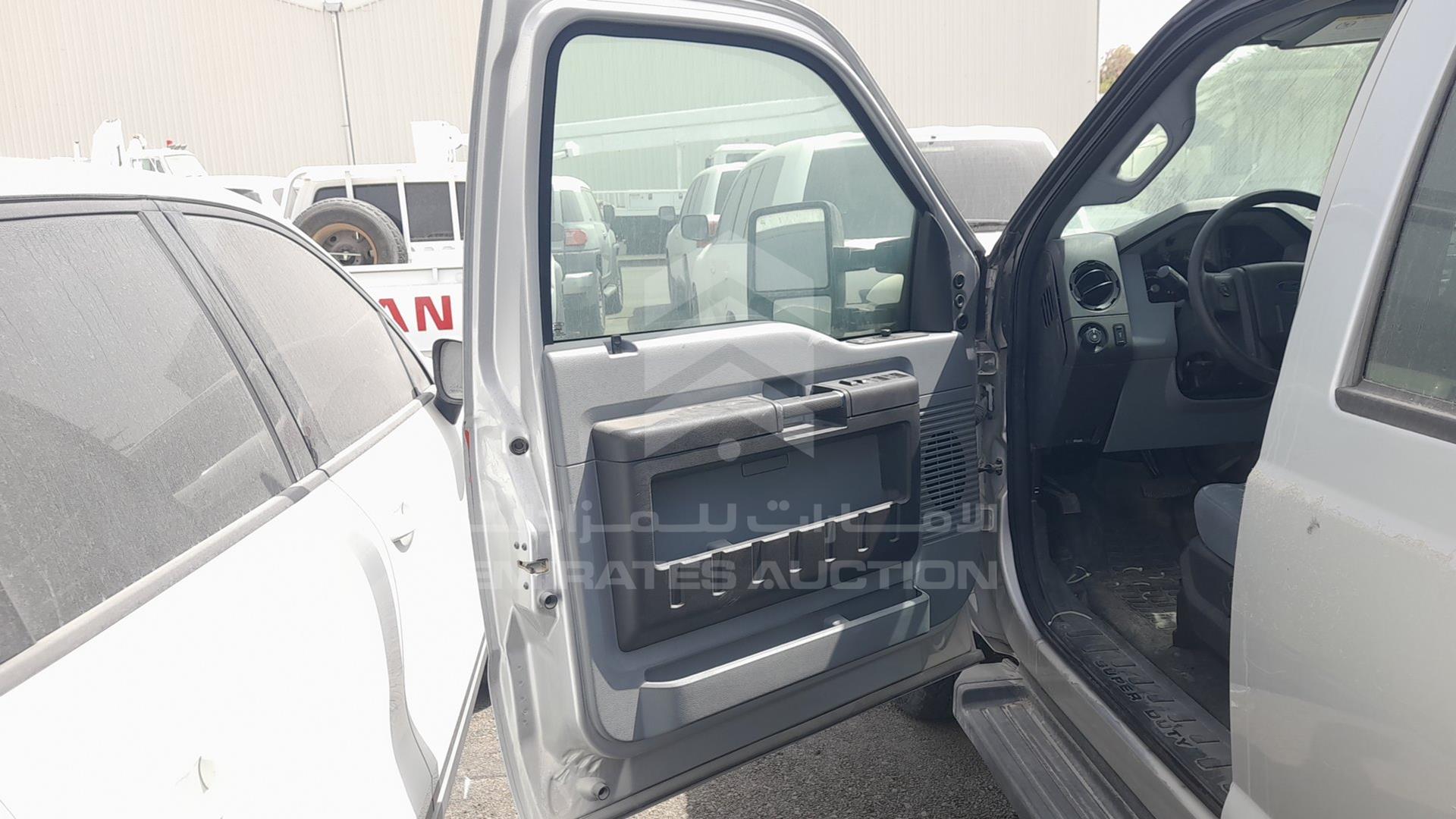 2015 FORD --- VIN: 1FT8W3DT9FEB96930