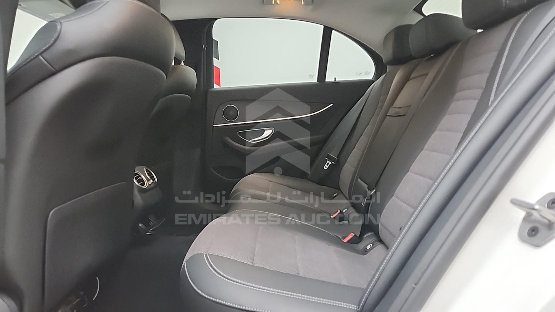 2022 MERCEDES E220 D VIN: W1K2130041B007348