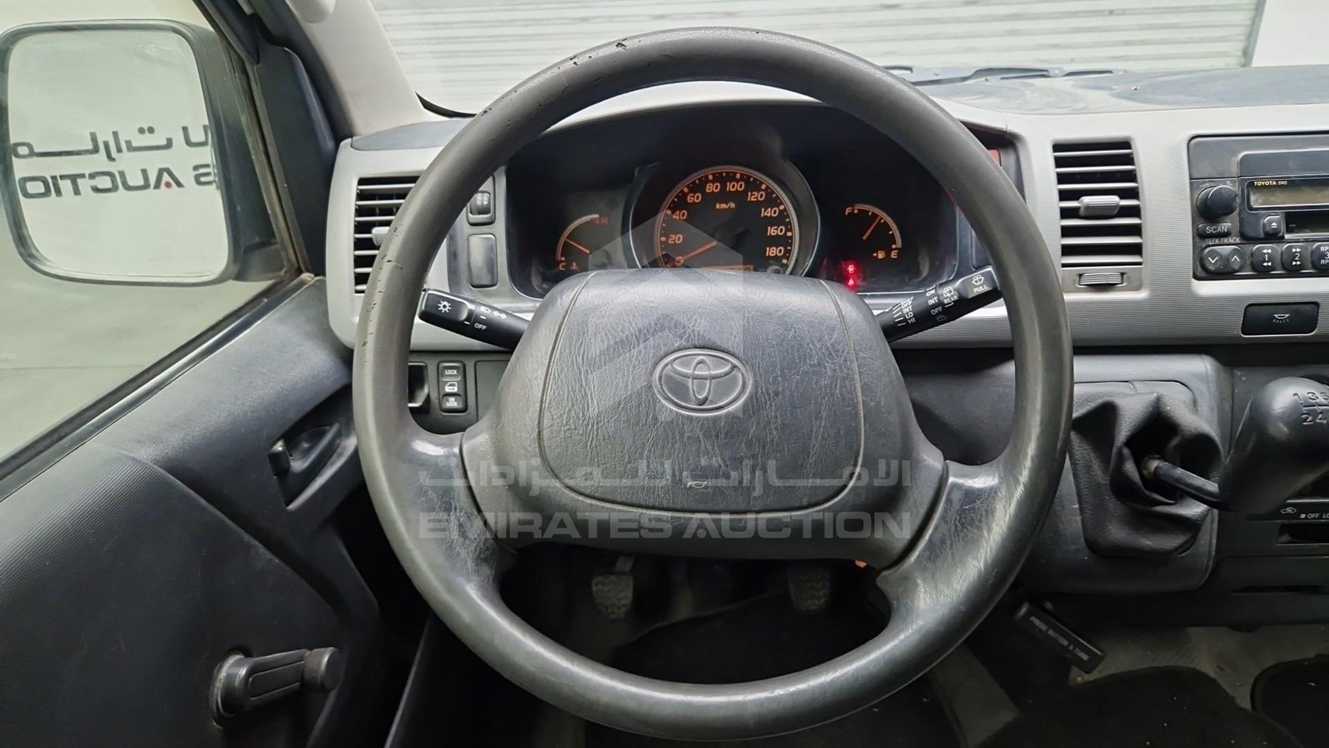 2011 TOYOTA HIACE VIN: JTGJX02P3B0039391