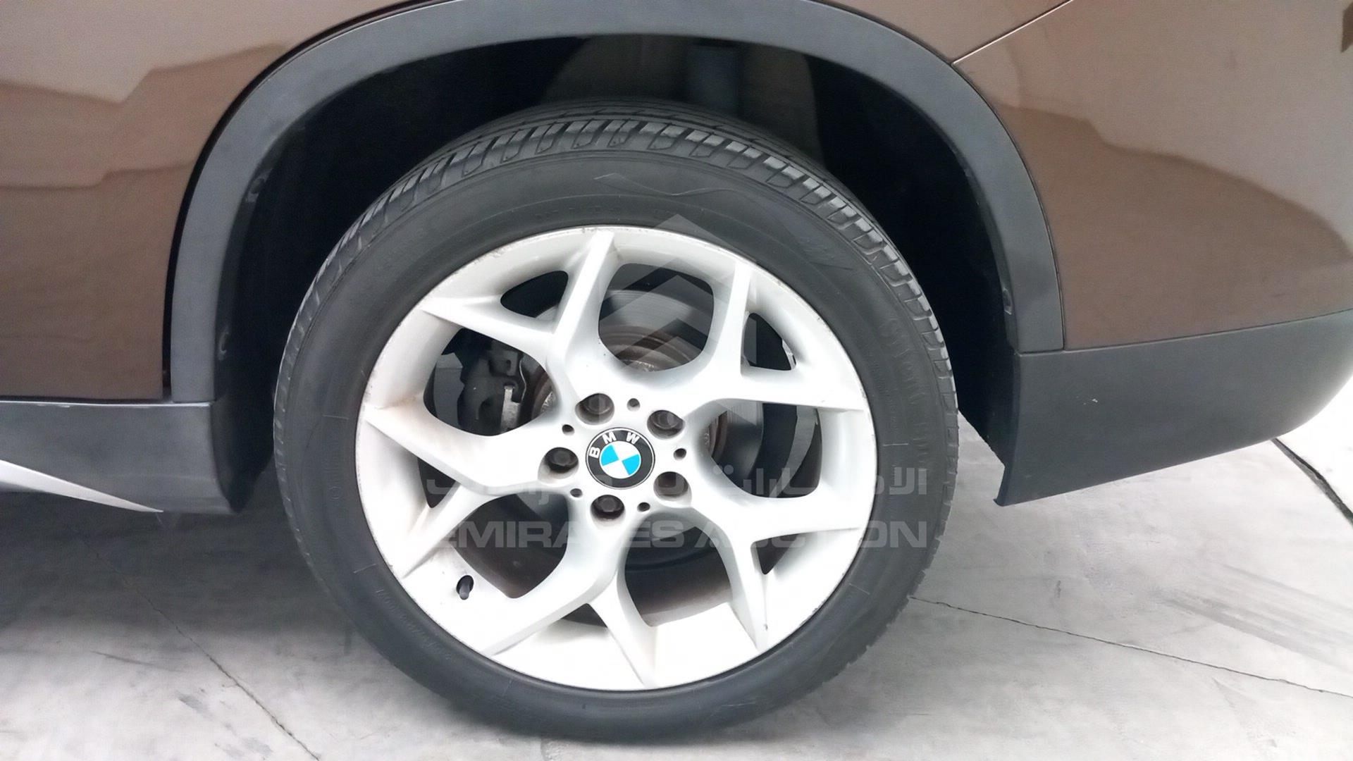 2014 BMW X1 VIN: WBAVL3105EVS48393
