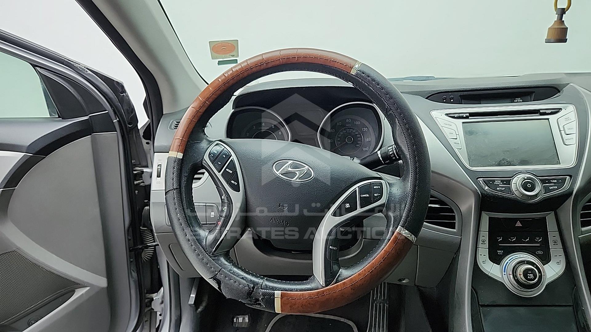 2011 HYUNDAI ELANTRA VIN: KMHDH4AE2BU081960