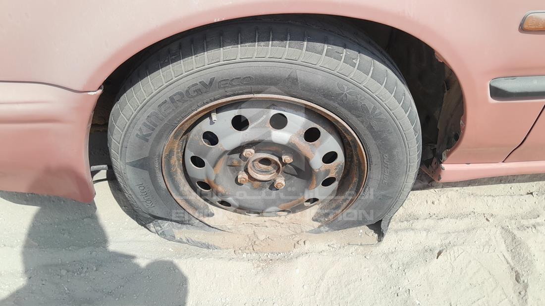 1992 Honda Accord — Front Left Tyre — Photo 31