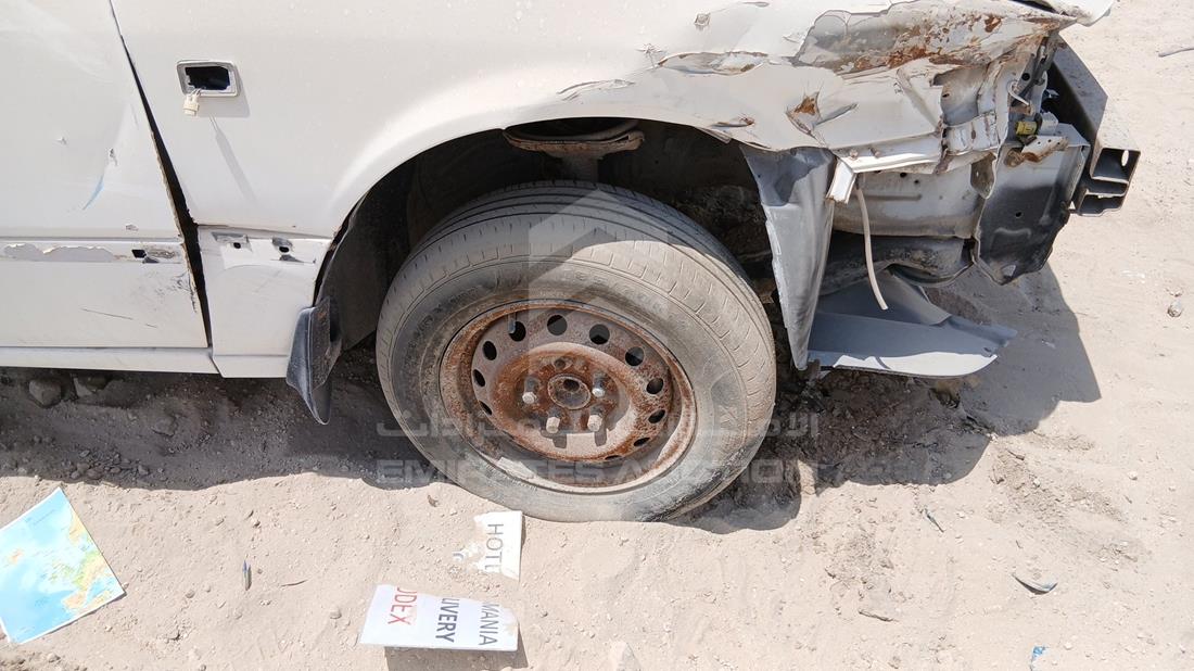2001 Toyota Camry — Front Right Tyre — Photo 28