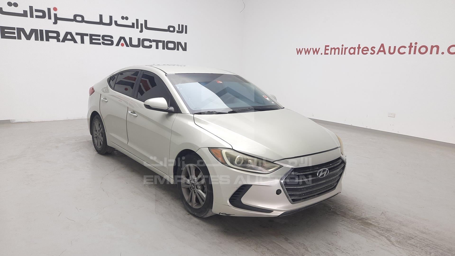 2018 HYUNDAI ELANTRA VIN: 5NPD84LF6JH235542
