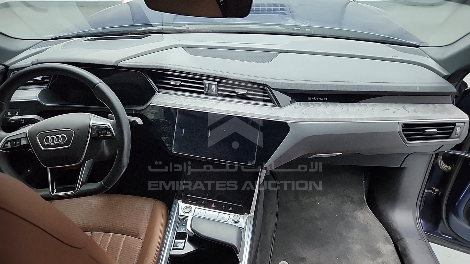 2022 AUDI E-TRON VIN: WA1ZZZGE0NB037591