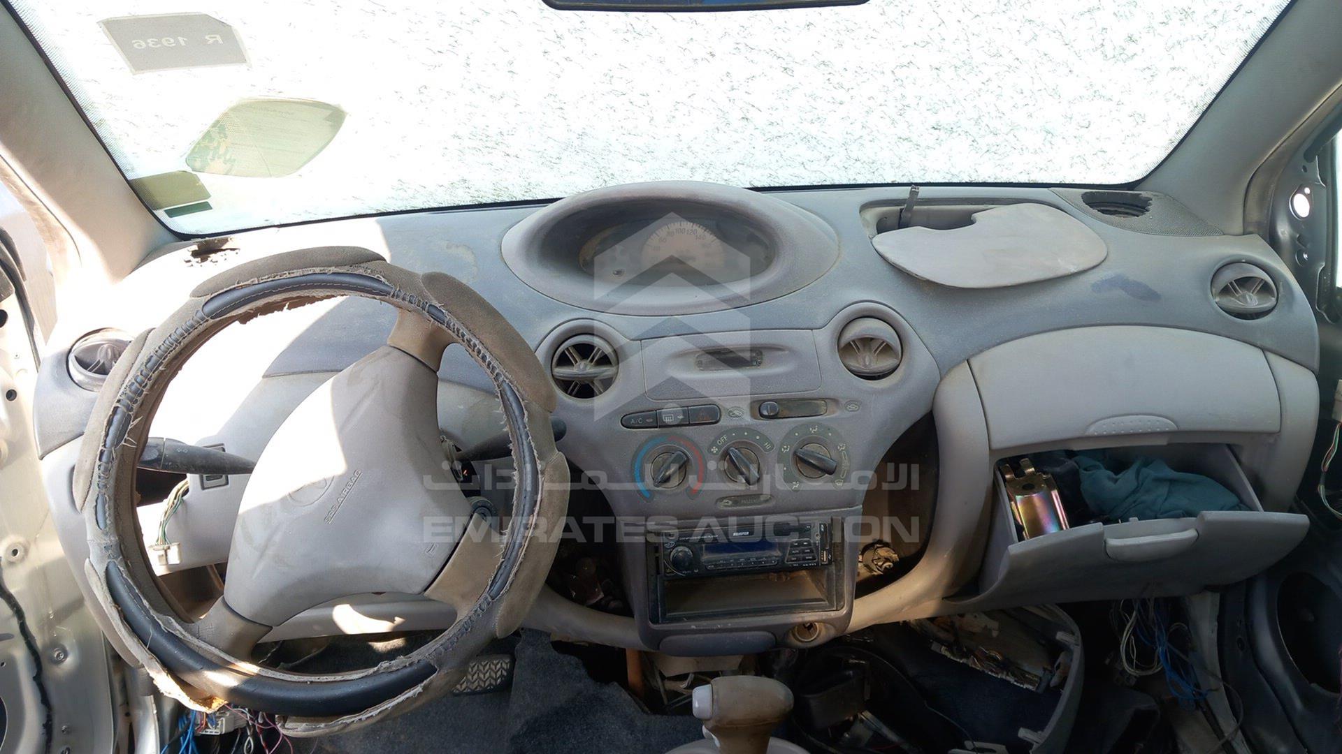 2000 TOYOTA ECHO VIN: JTDBW1335Y0012451