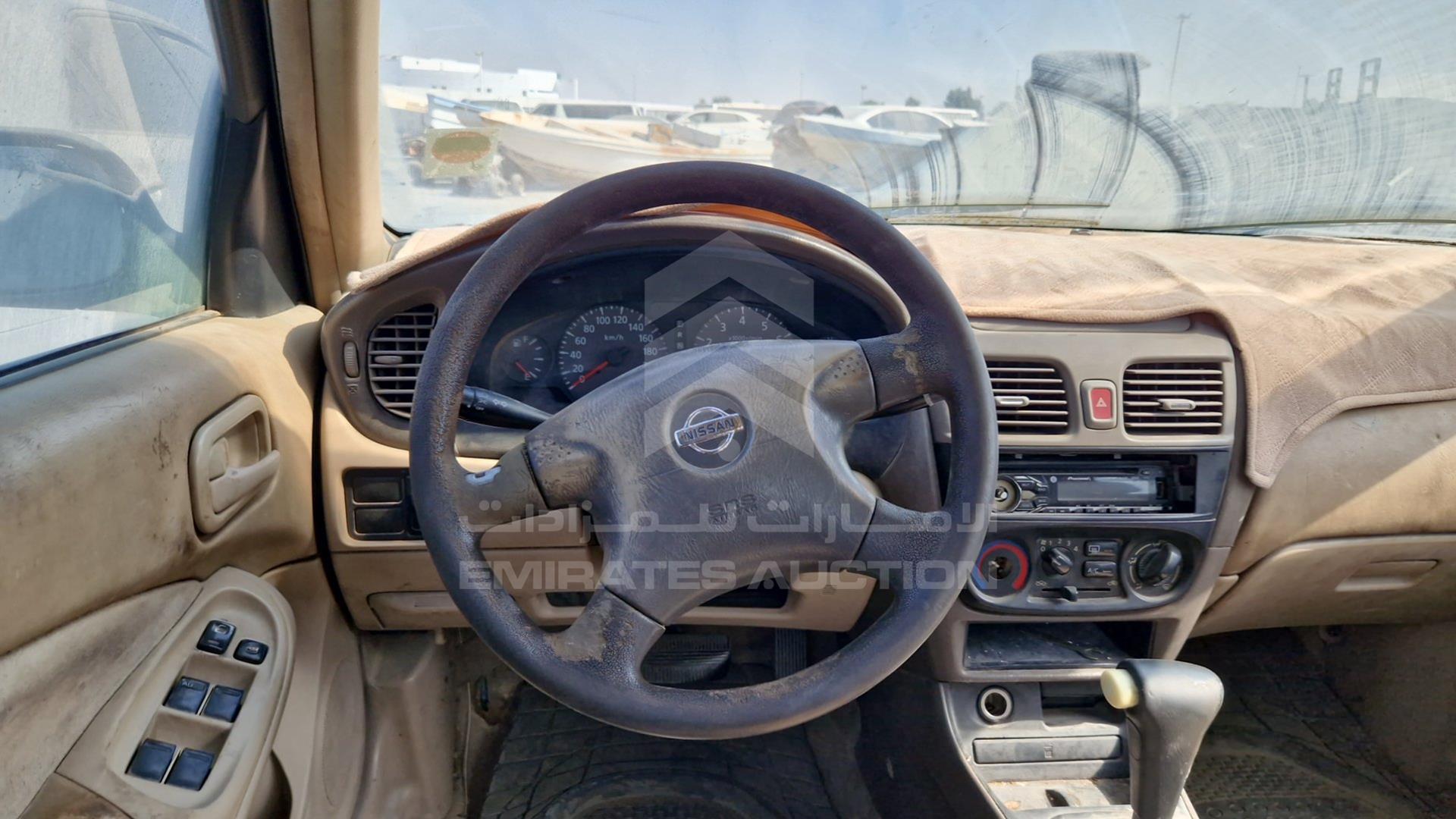 2002 NISSAN SUNNY VIN: JN1FN61C52W012932