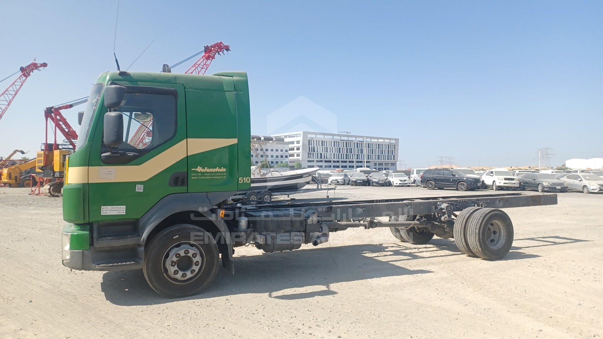 2011 VOLVO --- VIN: YV2TH60A9BB574532