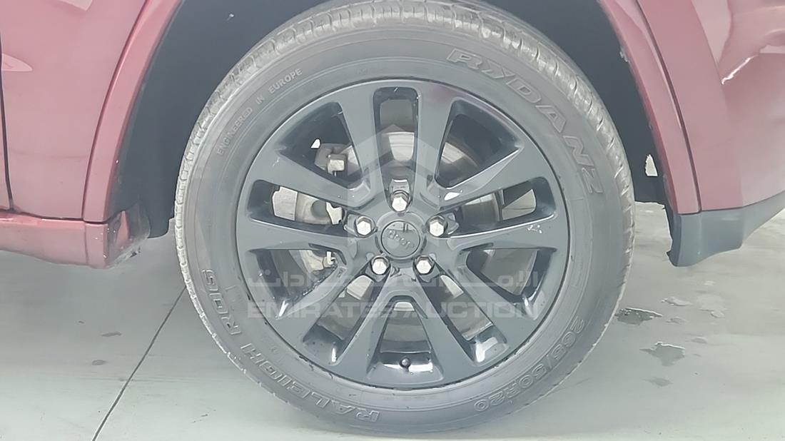 2019 Jeep Grand Cherokee — Front Right Tyre — Photo 31