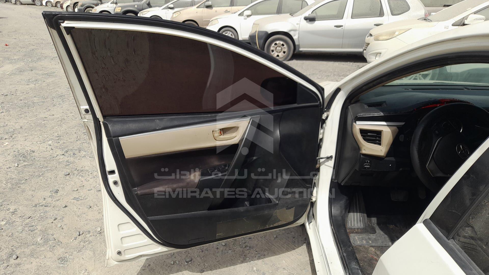 2015 TOYOTA COROLLA VIN: RKLBB9HE8F5098801