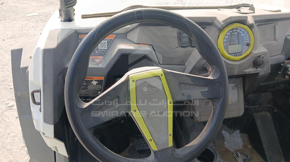2018 Polaris RZR — Steering & Mounted Controls — Photo 13