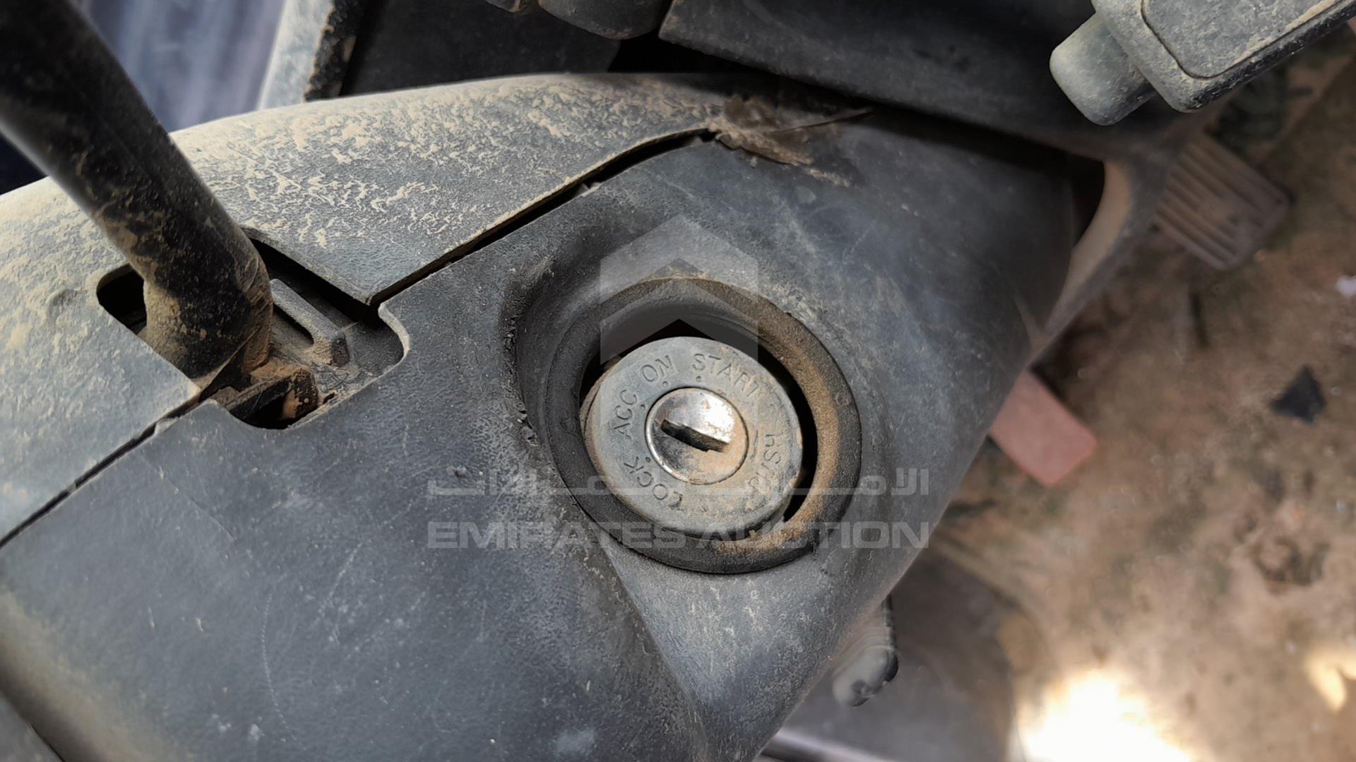 1998 MITSUBISHI L 200 VIN: MMB0NK620WD055563