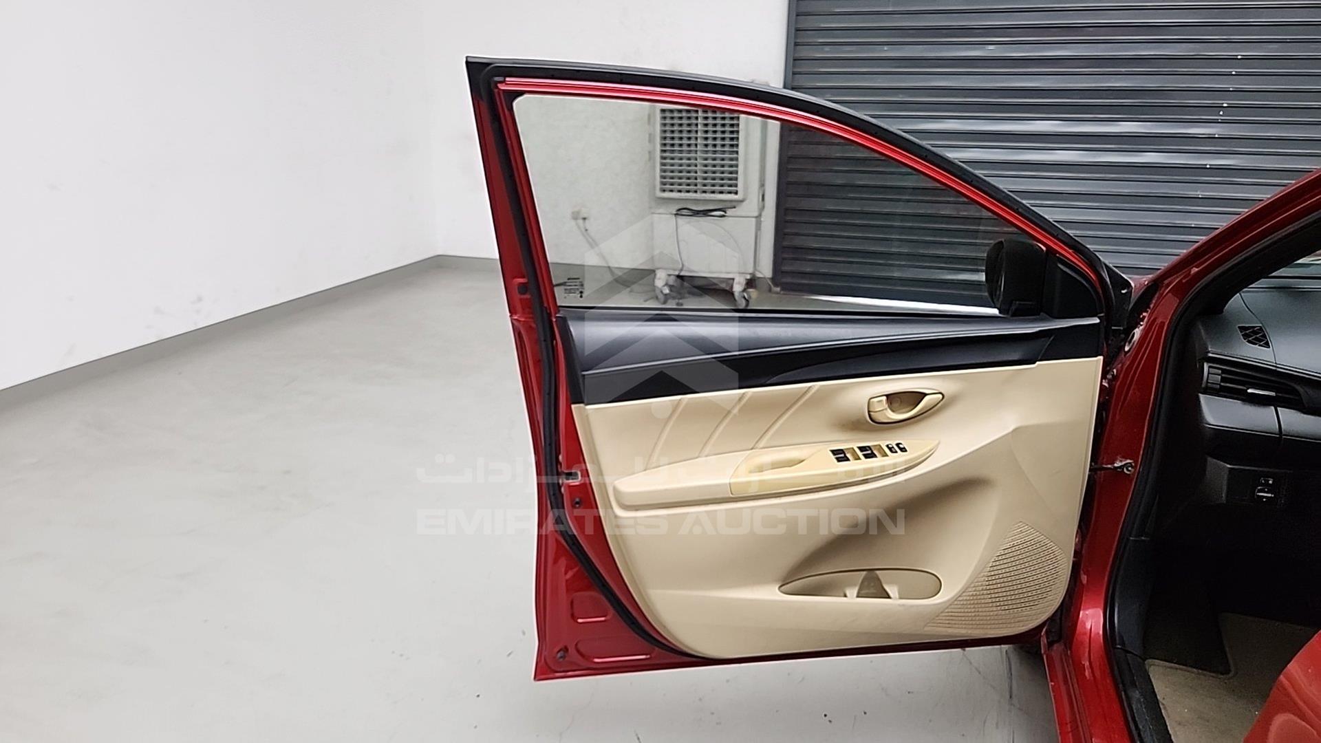 2015 TOYOTA YARIS VIN: MR2KW9F39F1072095