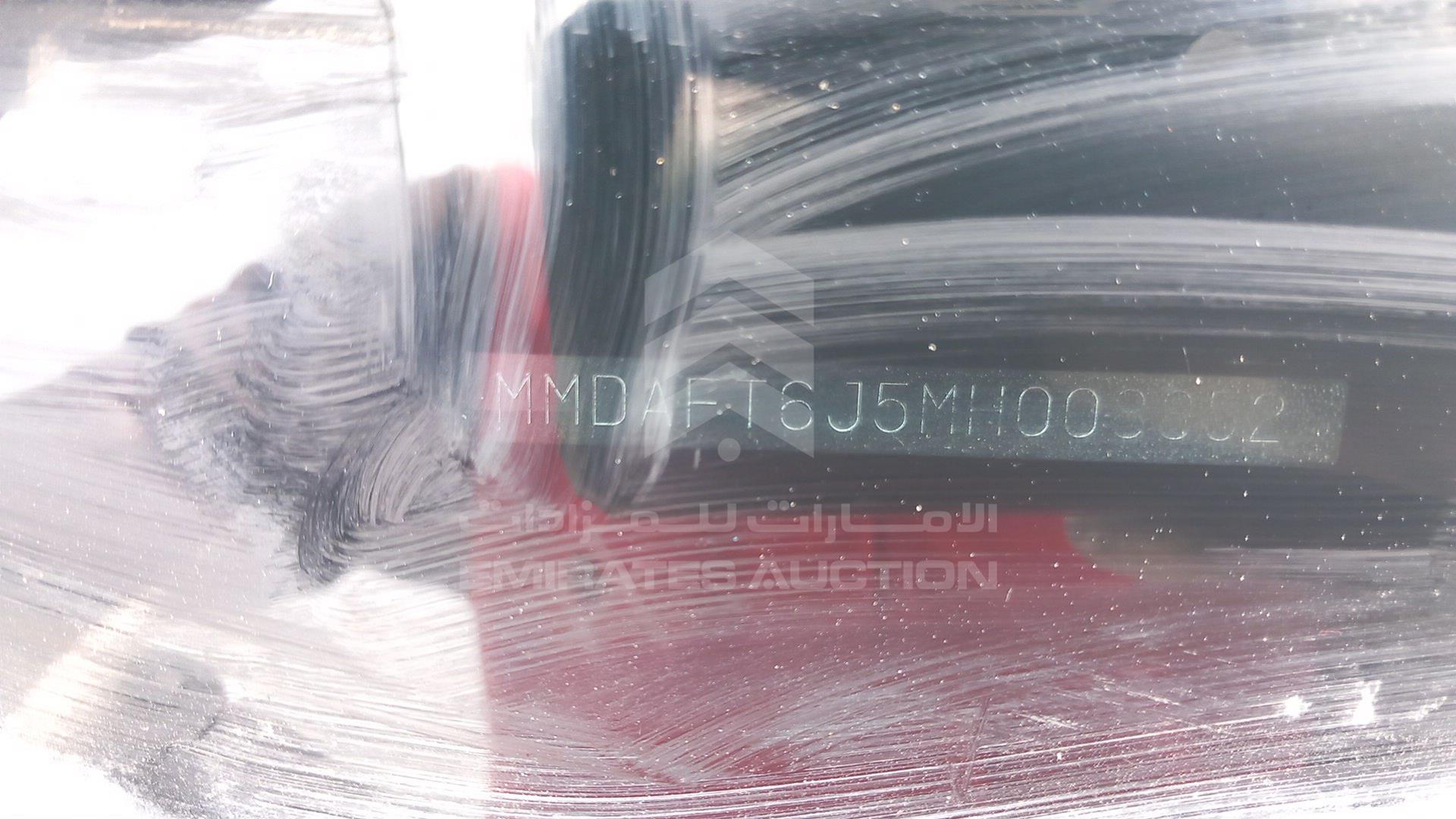 0 MITSUBISHI --- VIN: MMDAFT6J5MH008852