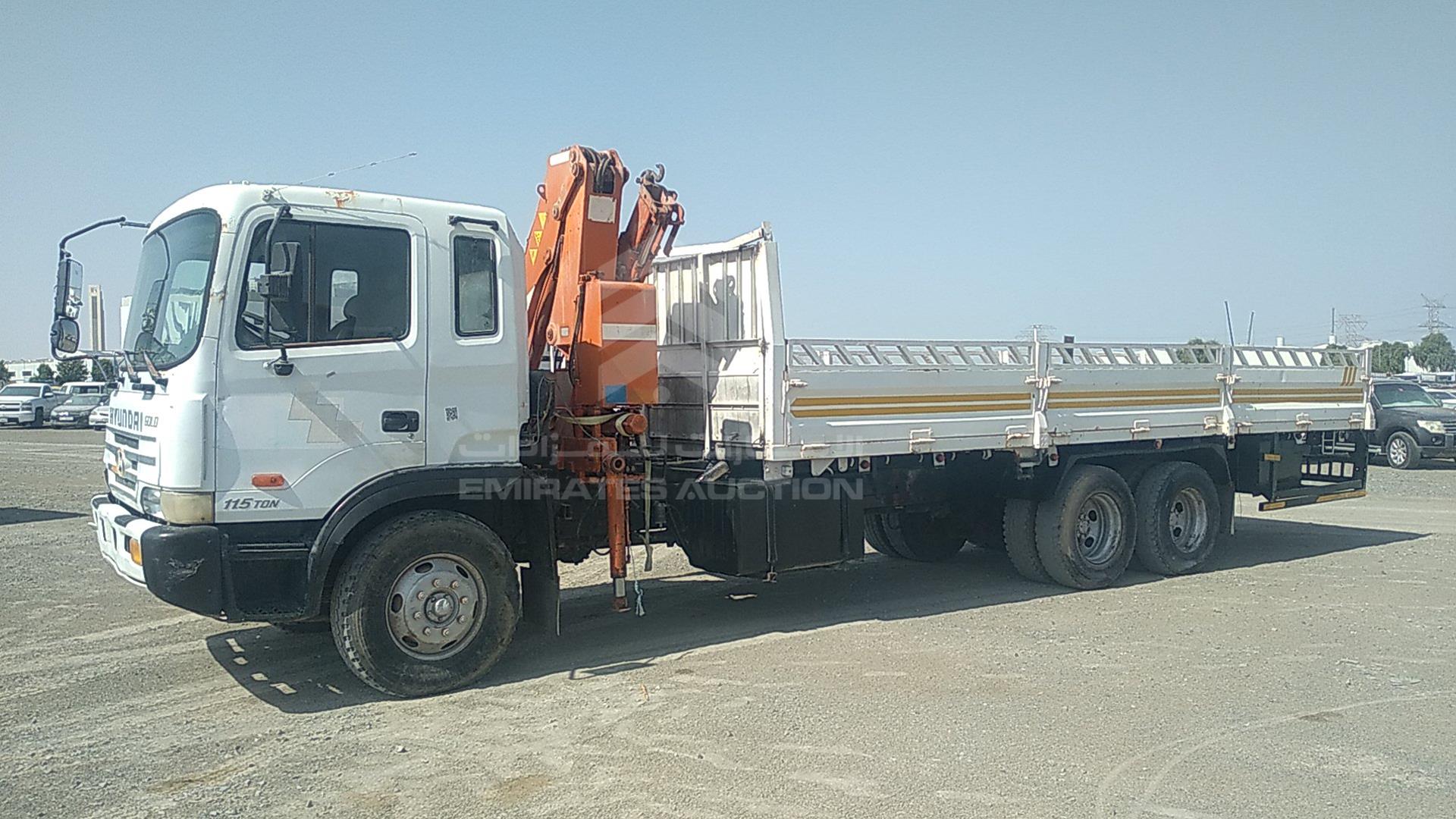 2000 HYUNDAI --- VIN: KMFDA19CPYC005650
