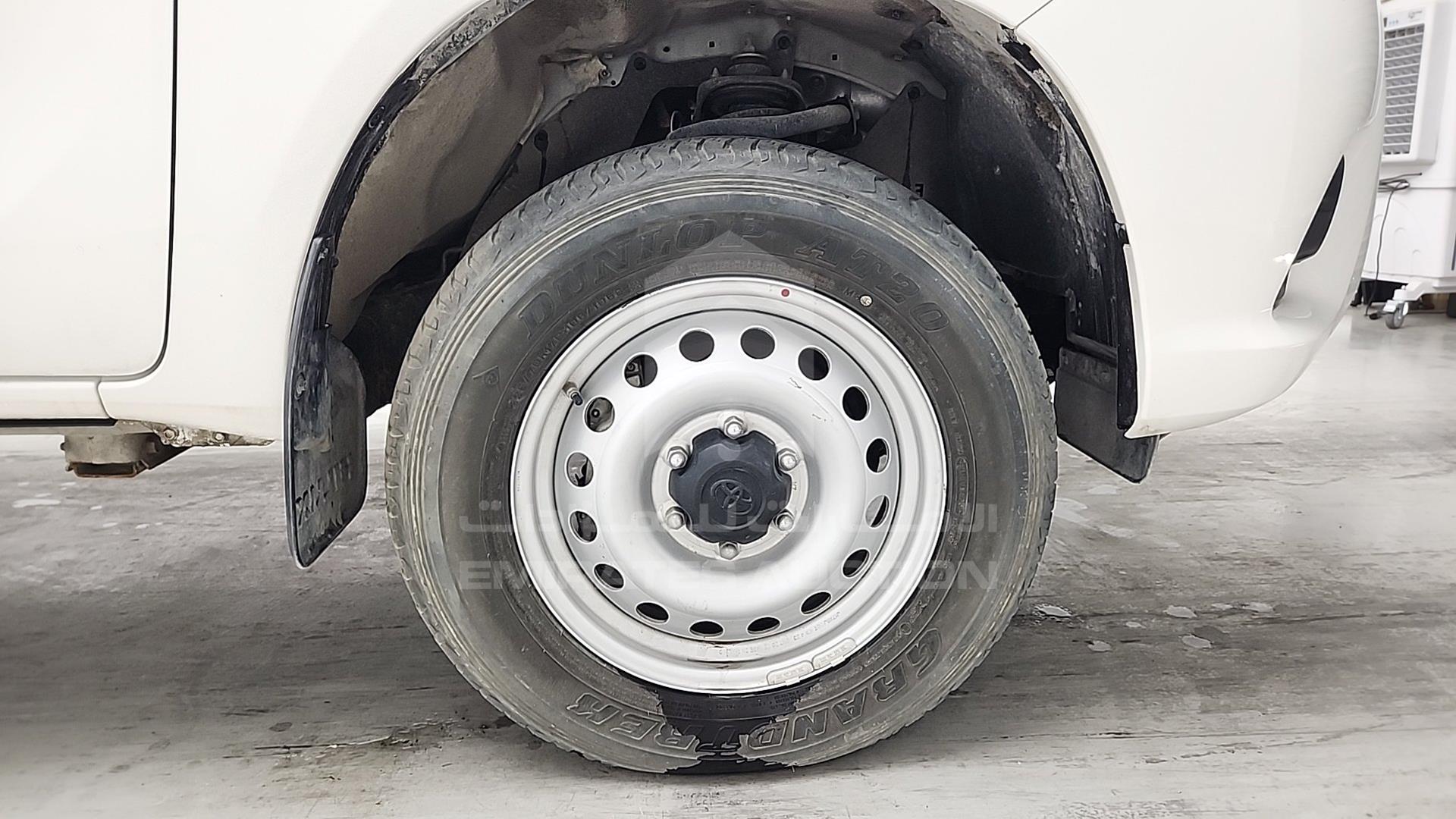 2023 TOYOTA HILUX VIN: MR0DB9CD9P5161721