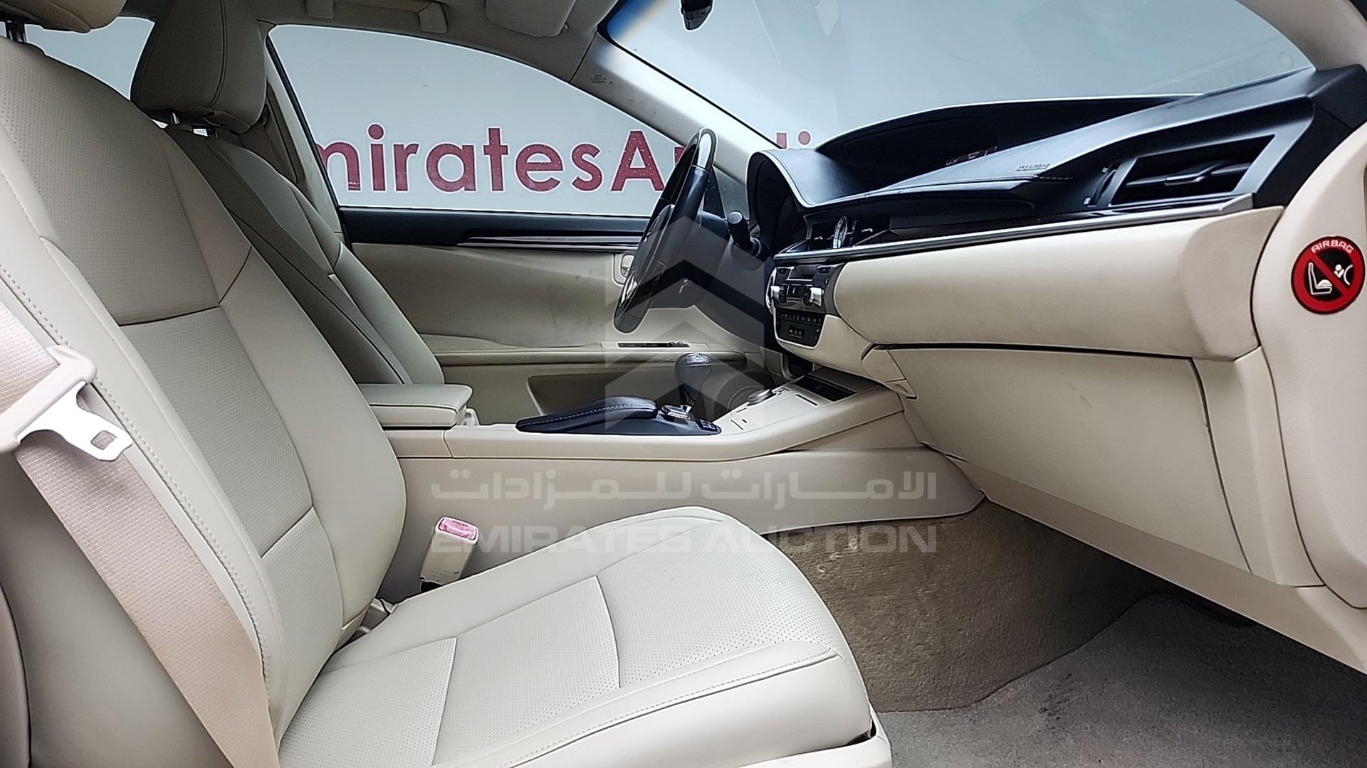 2015 LEXUS ES 350 VIN: JTHBK1GG4F2170952