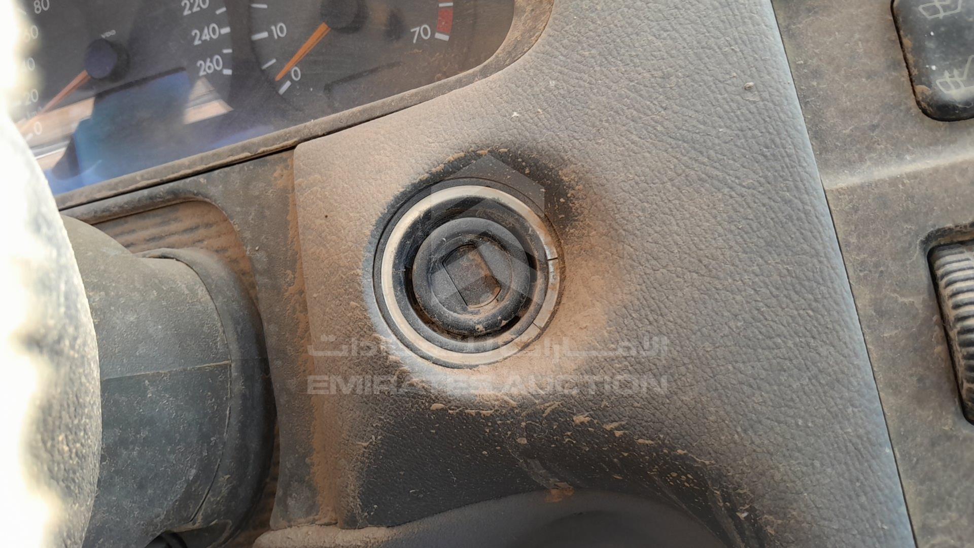 0 MERCEDES E240 VIN: WDB2100621B242522