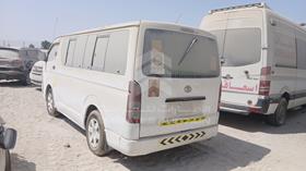 2005 Toyota Hiace — Rear Left Angle — Photo 6 — Thumbnail