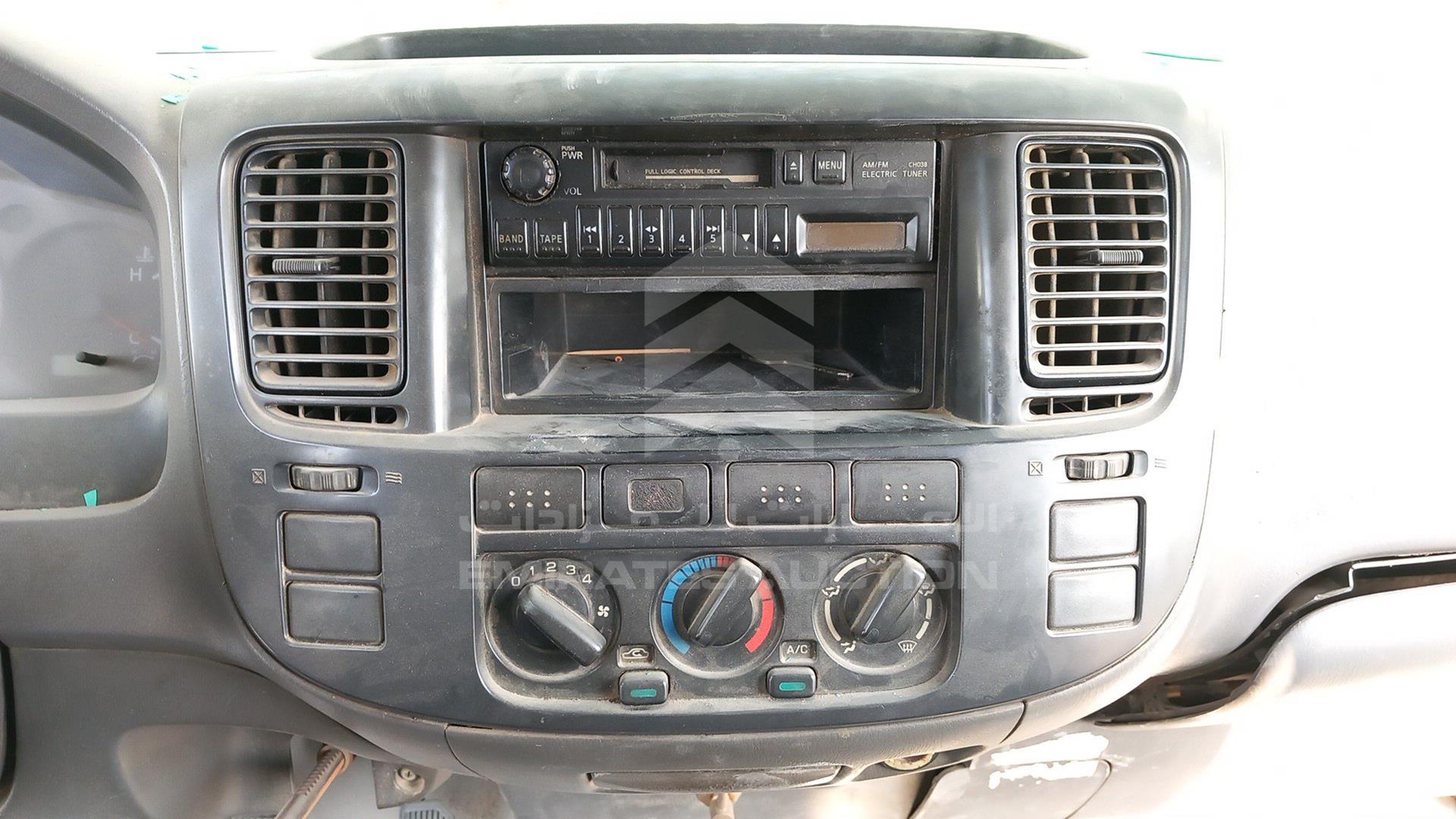 2007 NISSAN URVAN VIN: JN6FE52S27X422051