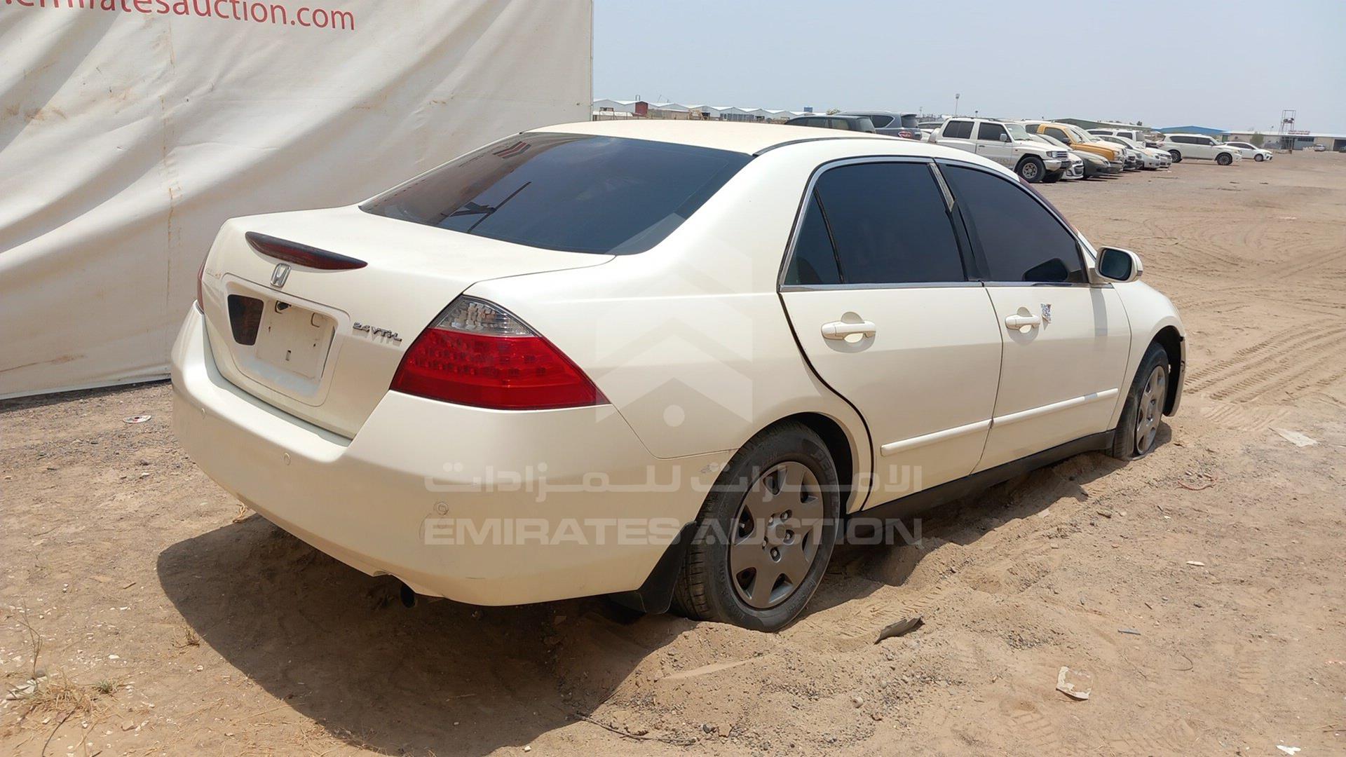 2006 HONDA ACCORD VIN: JHMCM56556C415306