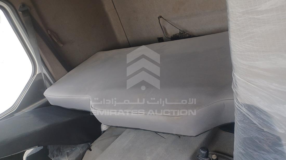 2014 Renault 440 — General — Photo 28
