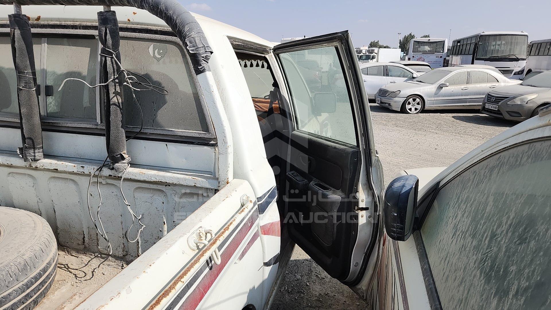 2003 MITSUBISHI L 200 VIN: MMBJNK7403D070441