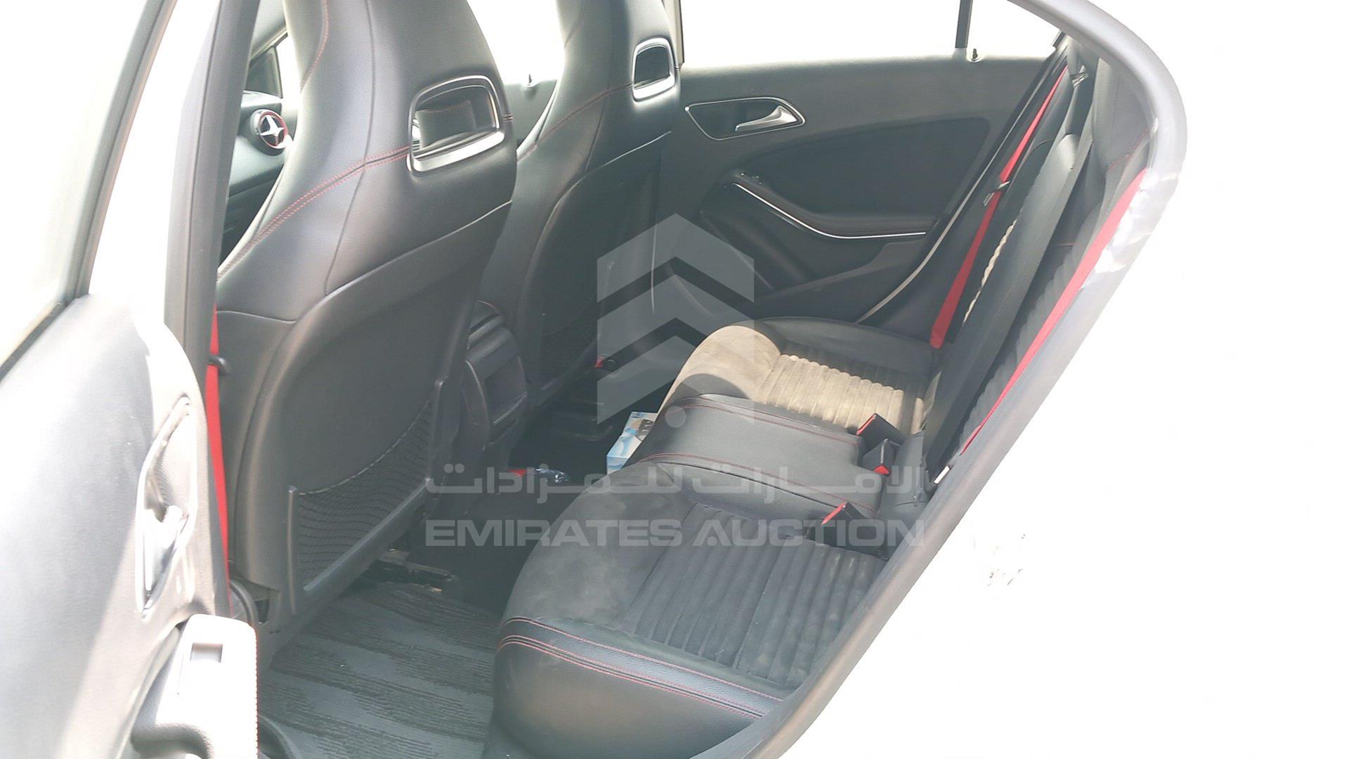 2014 MERCEDES A 250 VIN: WDDBF4EB4EJ245917