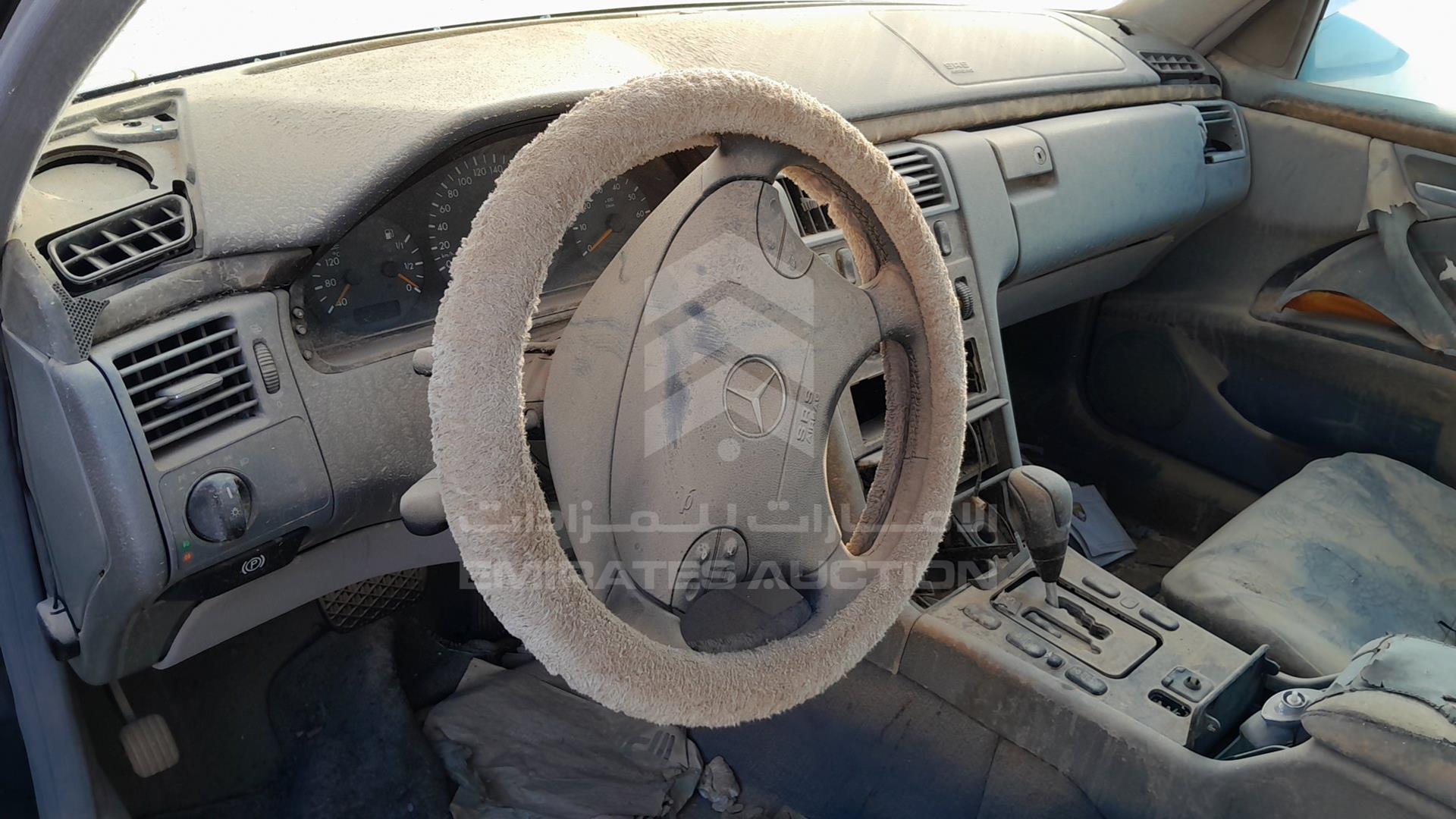 0 MERCEDES E240 VIN: WDB2100621B242522