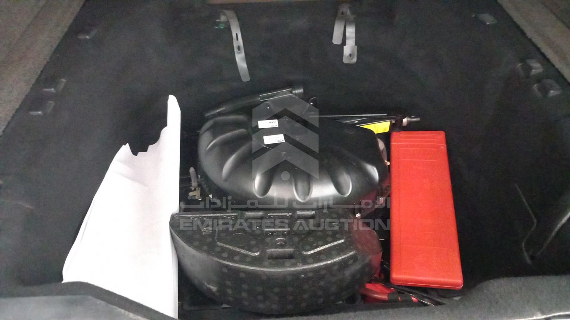 2013 RANGE ROVER VOGUE VIN: SALGA2EF5DA119854