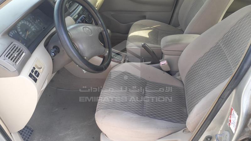 JTDBR22E163146269 Auction: EmiratesAuction Lot: 405849 JTDBR22E163146269 Toyota Corolla 2006 GOLD Photo 13