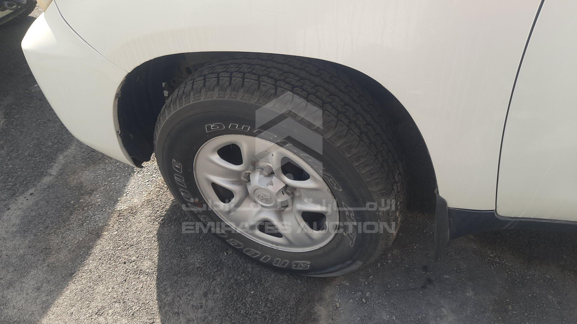 2013 TOYOTA LAND CRUISER VIN: JTMDU09J0D5065800