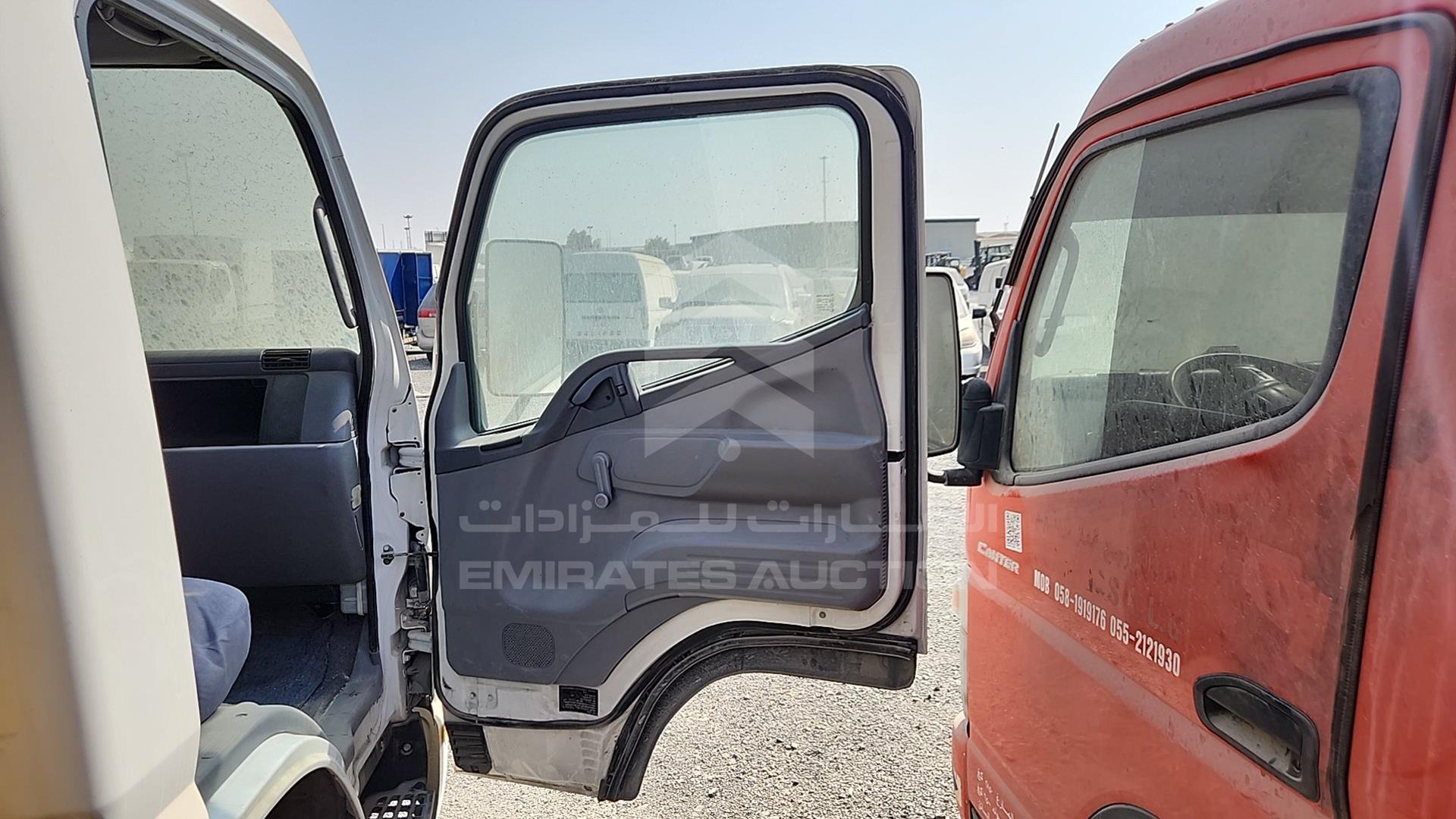 2013 MITSUBISHI CANTER VIN: JL6BCE6J3DK025666