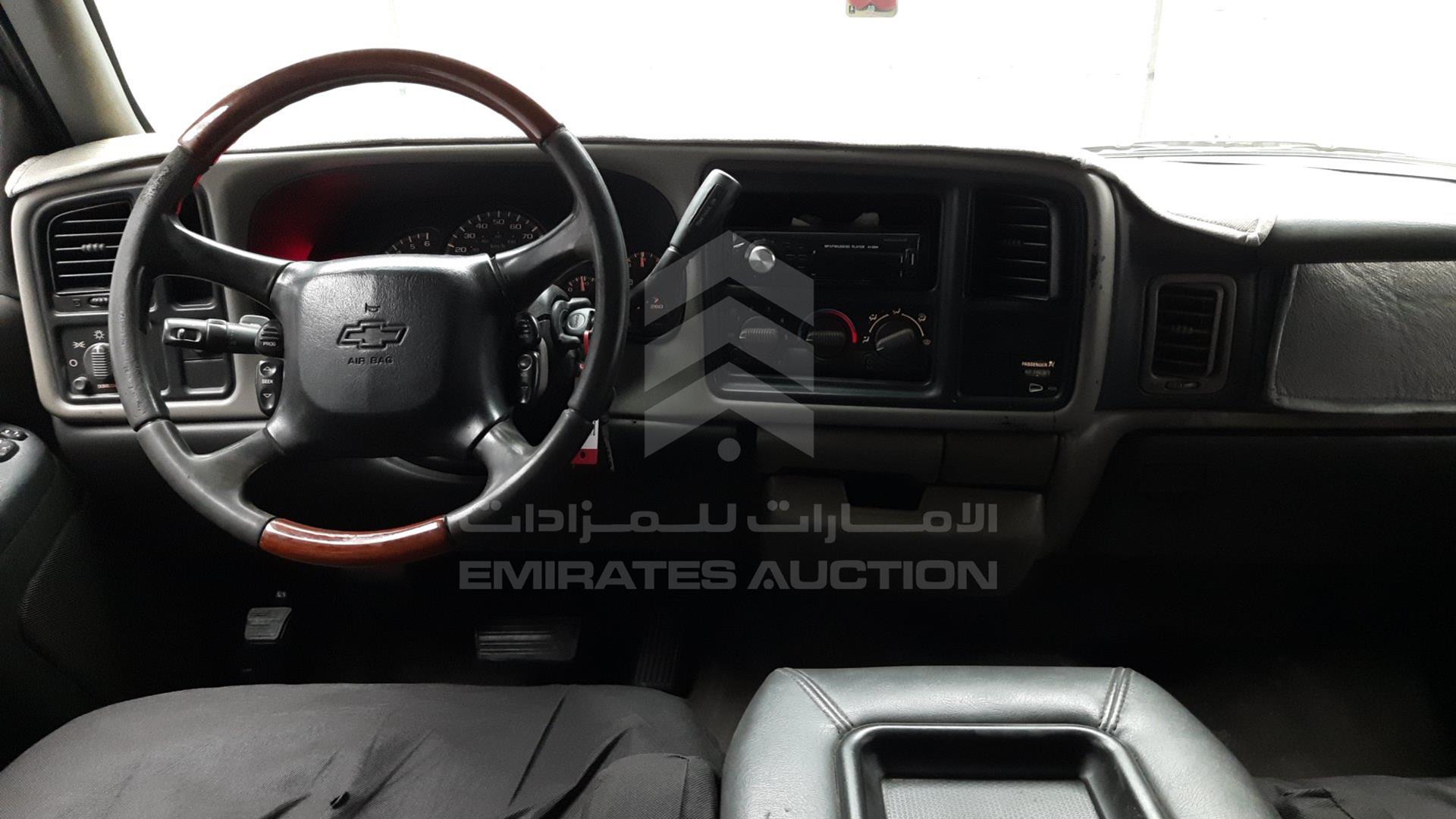 2000 CHEVROLET SILVERADO VIN: 2GCEC19V3Y1360820