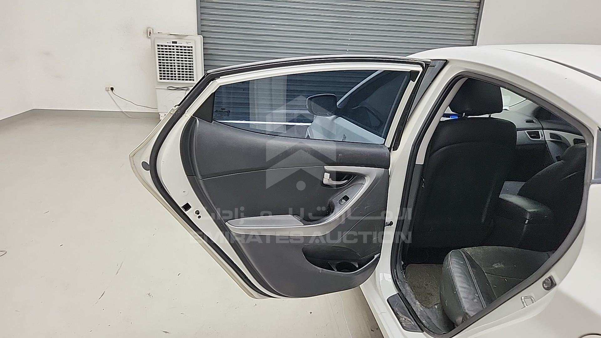 2012 HYUNDAI ELANTRA VIN: KMHDH41E6CU286117