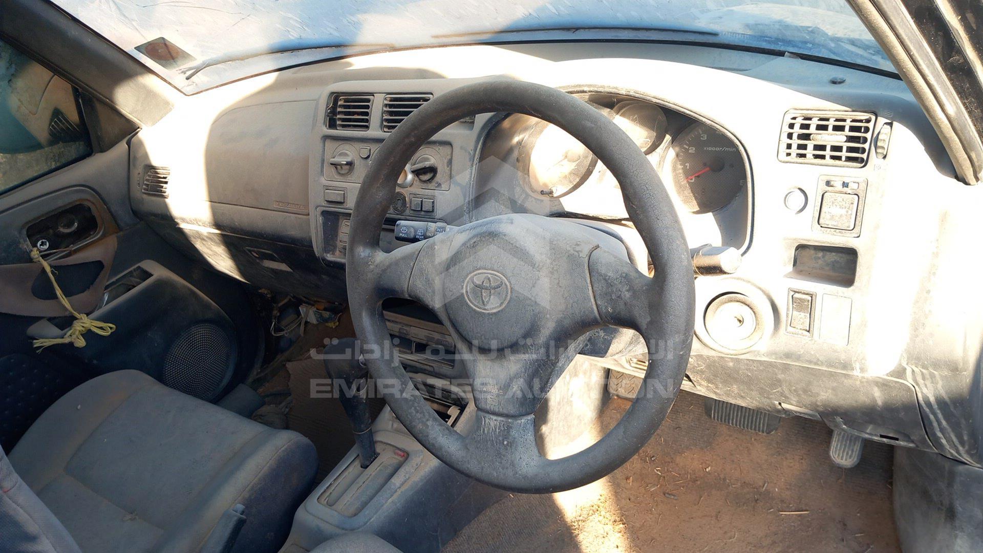 0 TOYOTA RAV-4 VIN: SXA100207975