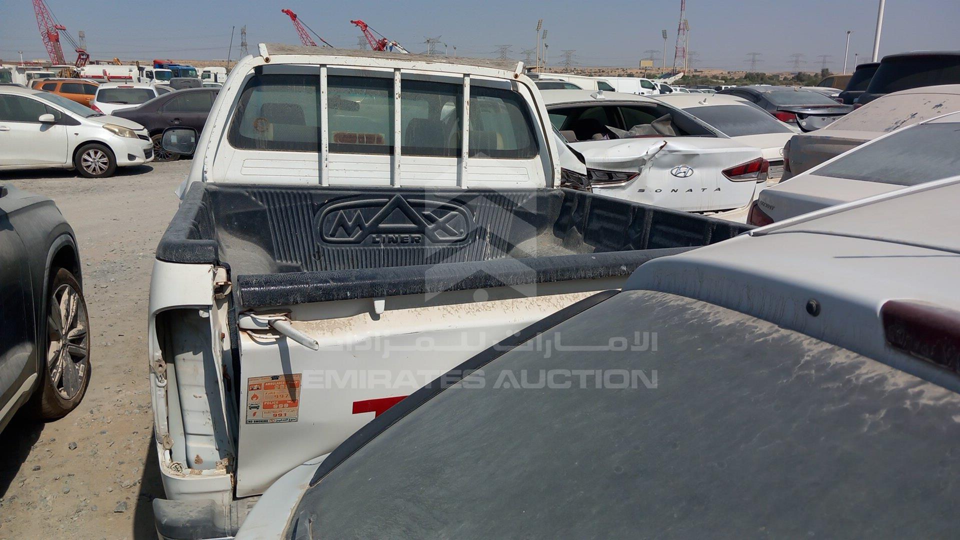 2008 TOYOTA HILUX VIN: MR0EX12G182307468