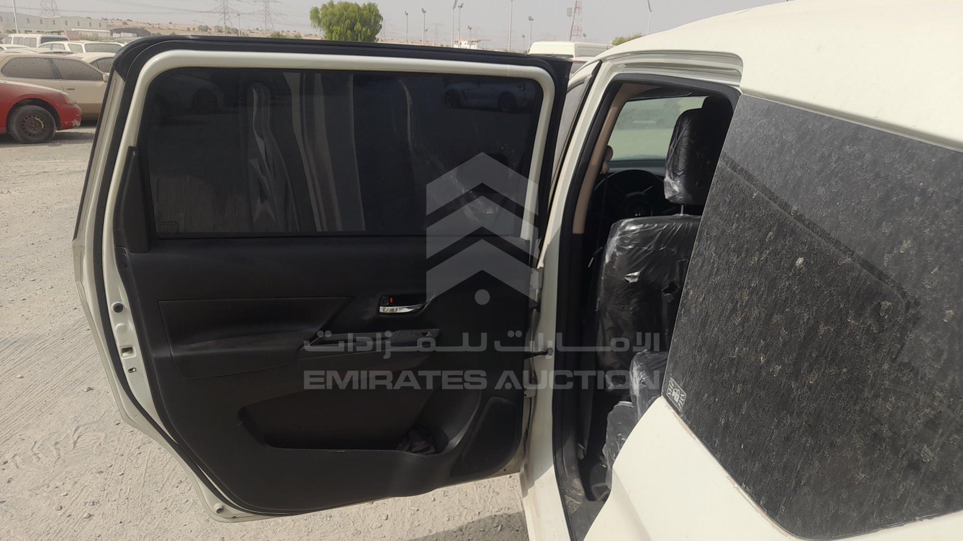 2020 SUZUKI ERTIGA VIN: MA3NC2B16LA185908