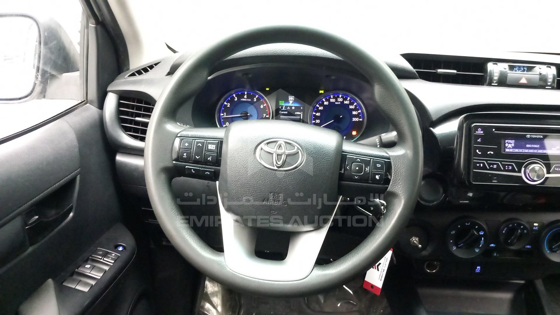 2019 TOYOTA HILUX VIN: MR0JX9CD8K4200219
