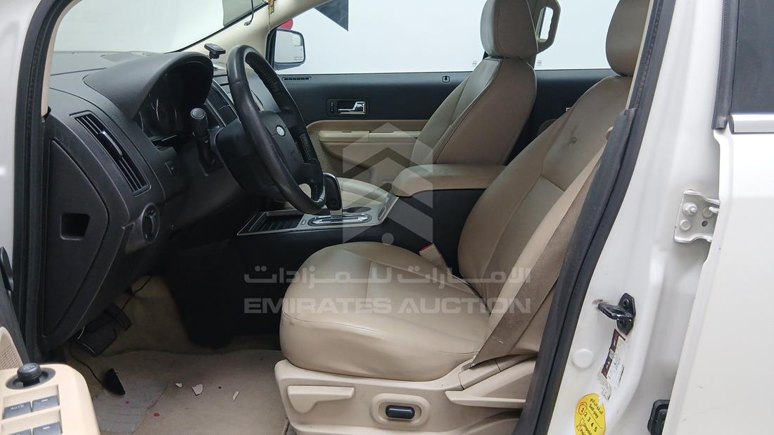 فورد ايدج 2009 — زاوية السائق الأمامية اليسرى — صورة 12