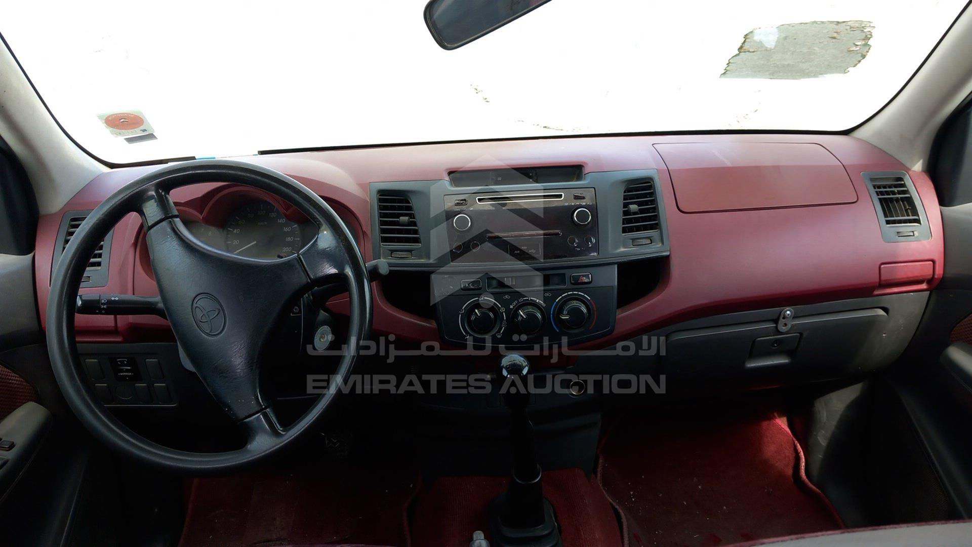 2015 TOYOTA HILUX VIN: MR0EW12G9F3032359