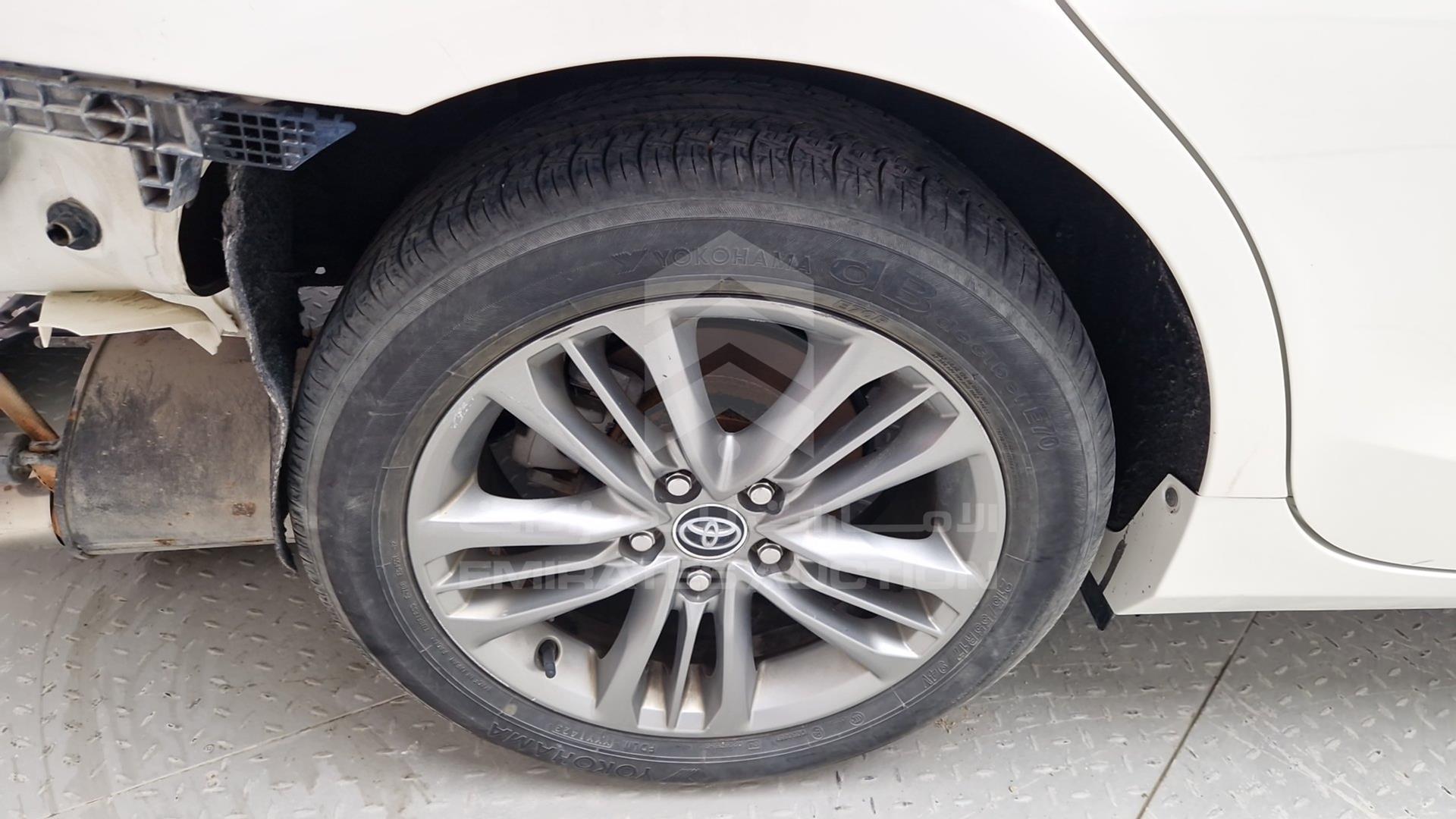 2016 TOYOTA CAMRY VIN: 4T1BF1FKXGU971074