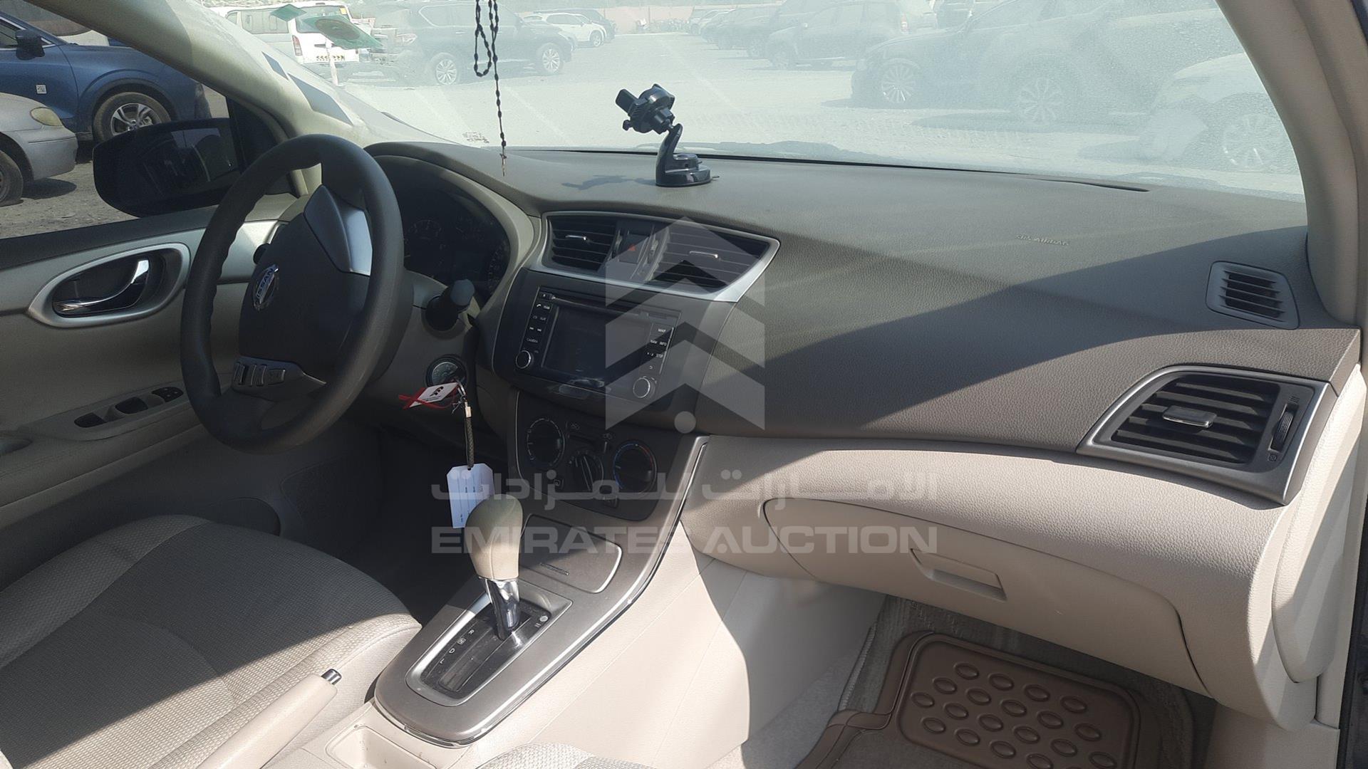 2016 NISSAN TIIDA VIN: MNTAC2C98G6001947